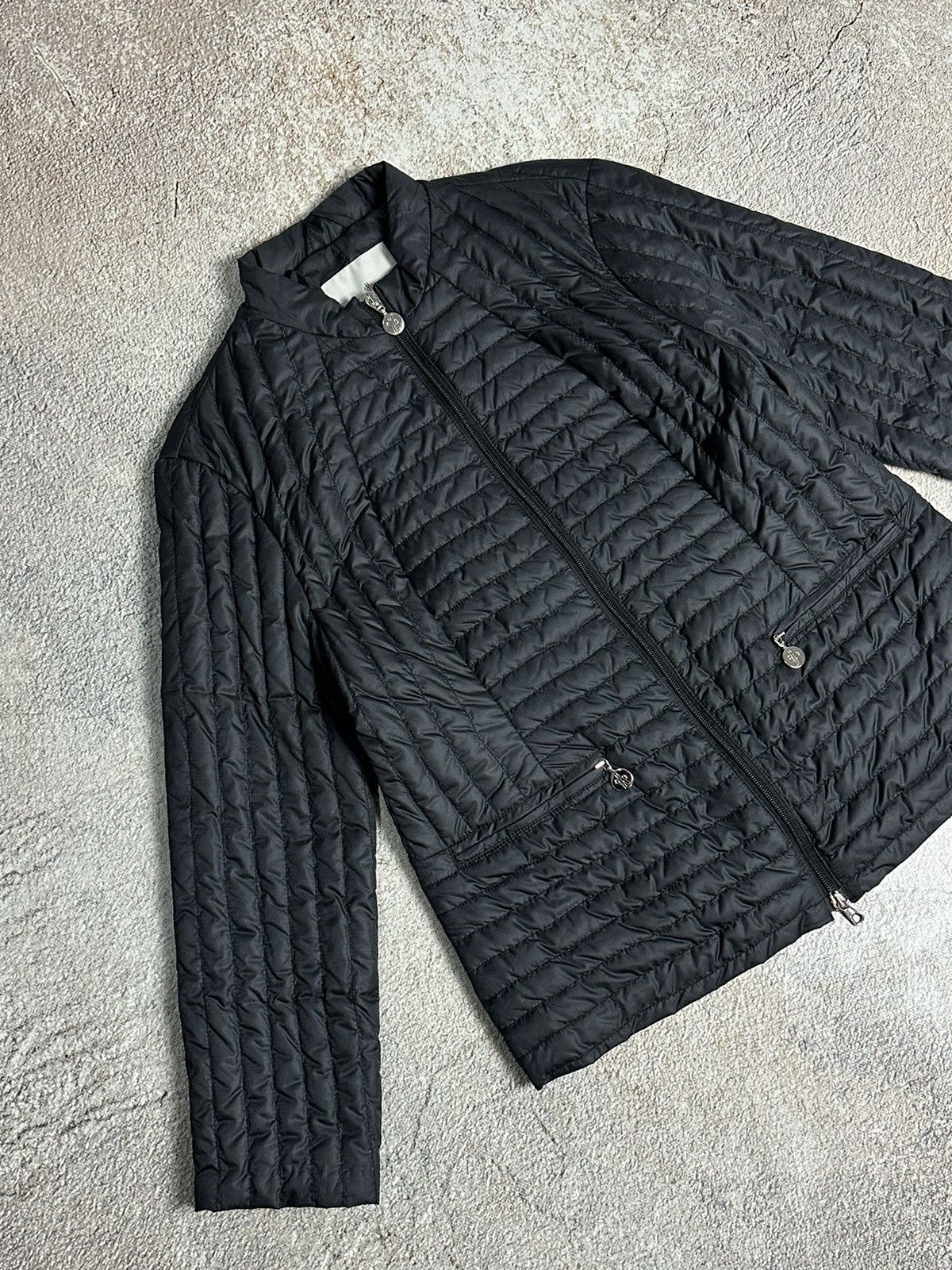 Moncler Vintage moncler mini puffer Size S / US 4 / IT 40 - 3 Thumbnail