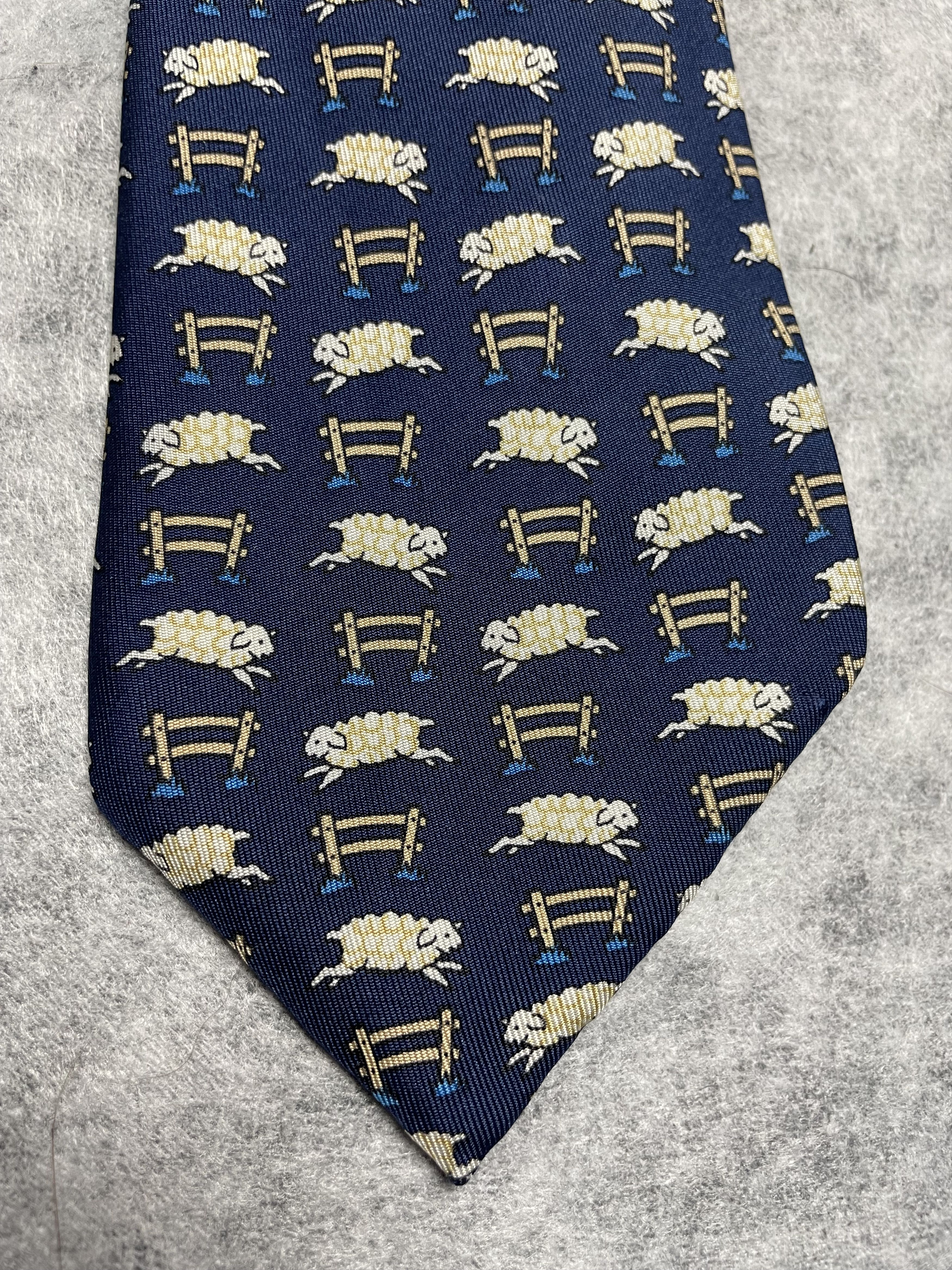 Hermes HERMES Paris 7528 IA Sheep Pattern Ochre Silk Tie Size ONE SIZE - 7 Thumbnail