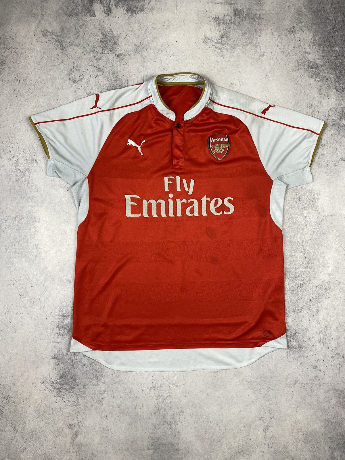 Puma ARSENAL PUMA 2015/2016 FOOTBALL SOCCER HOME JERSEY Size US M / EU 48-50 / 2 - 3 Thumbnail
