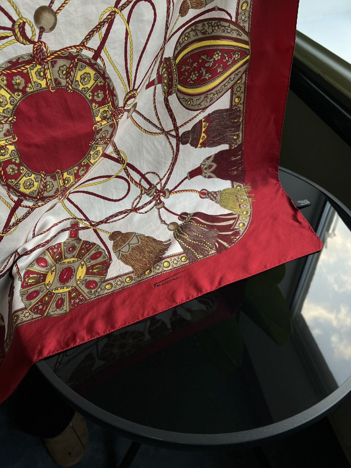 Vintage Feliciani Red Silk Scarf 86x85cm Tassel Print Vintage Size ONE SIZE - 5 Thumbnail