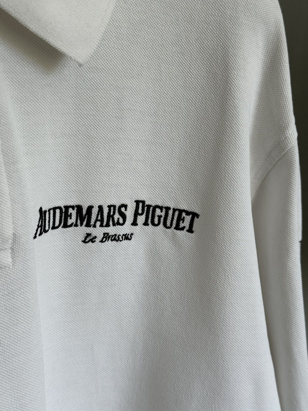 Audemars Piguet AP vintage long sleeve Size US M / EU 48-50 / 2 - 8 Thumbnail