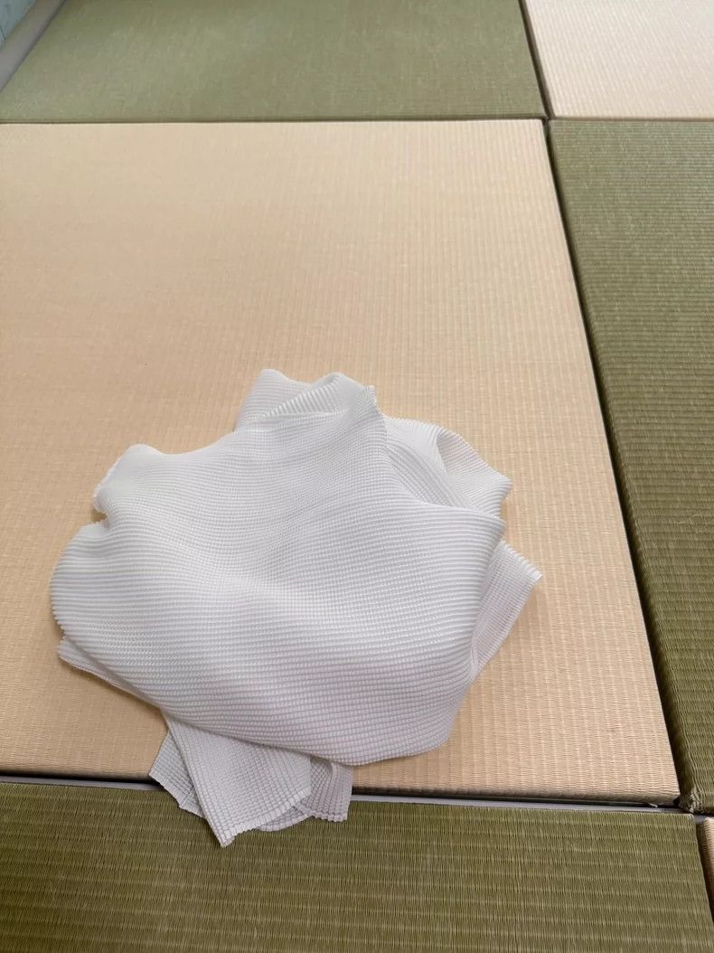 Issey Miyake Issey Miyake size:one size White striped short-sleeved shi Size XS / US 0-2 / IT 36-38 - 5 Thumbnail