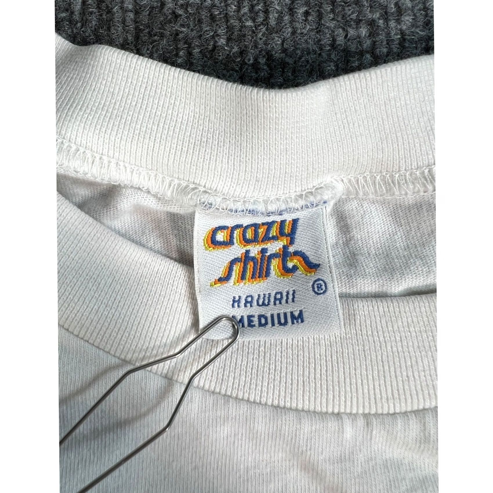 Vintage VINTAGE Crazy Shirt T-Shirt Long Sleeve Mens M White Vail Mountain Logo 90s Outdoor Skiing USA Made Black? Size US M / EU 48-50 / 2 - 6 Thumbnail