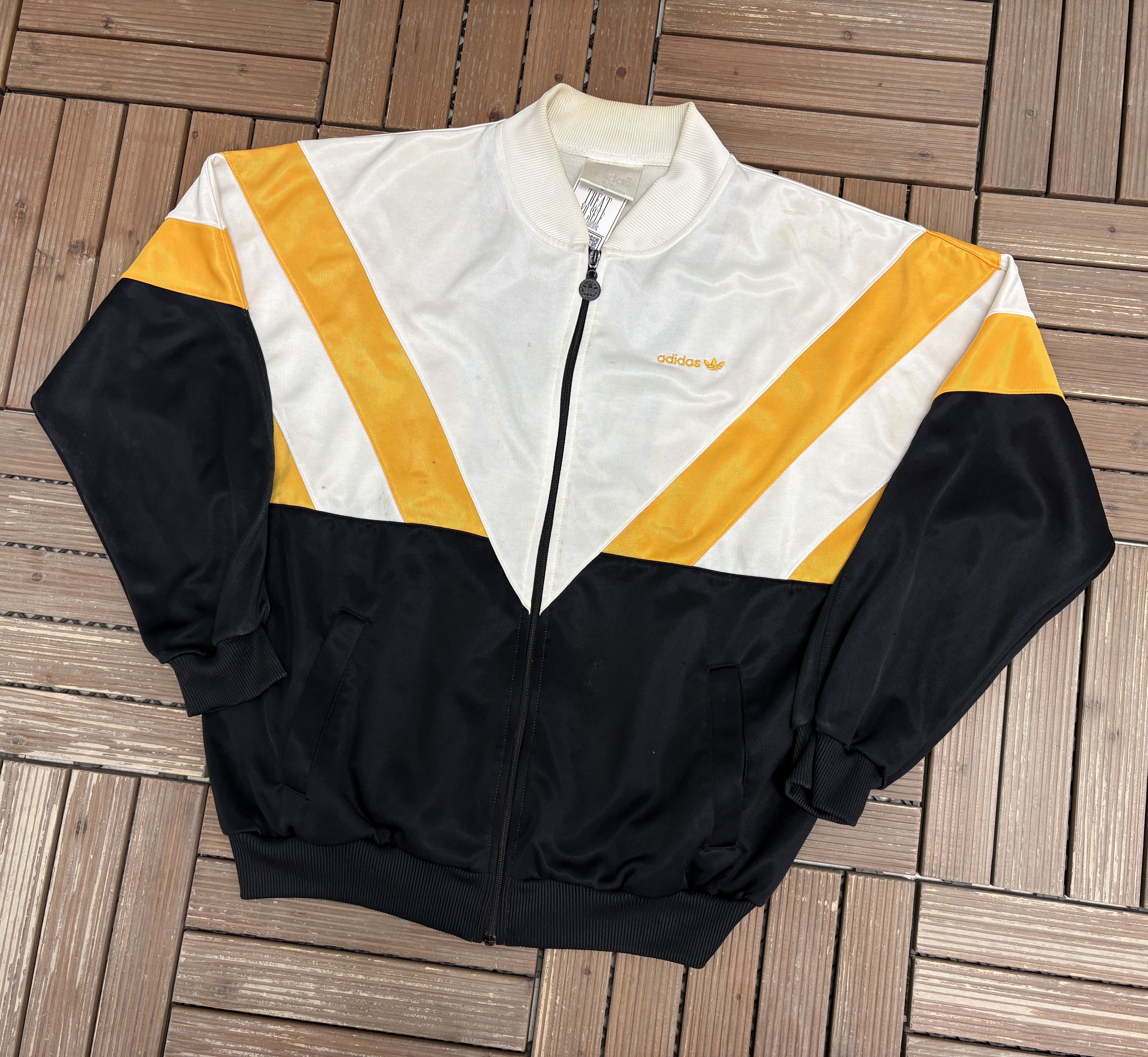 Adidas Adidas Embroidered Vintage White Track Jacket Size US XL / EU 56 / 4 - 3 Thumbnail