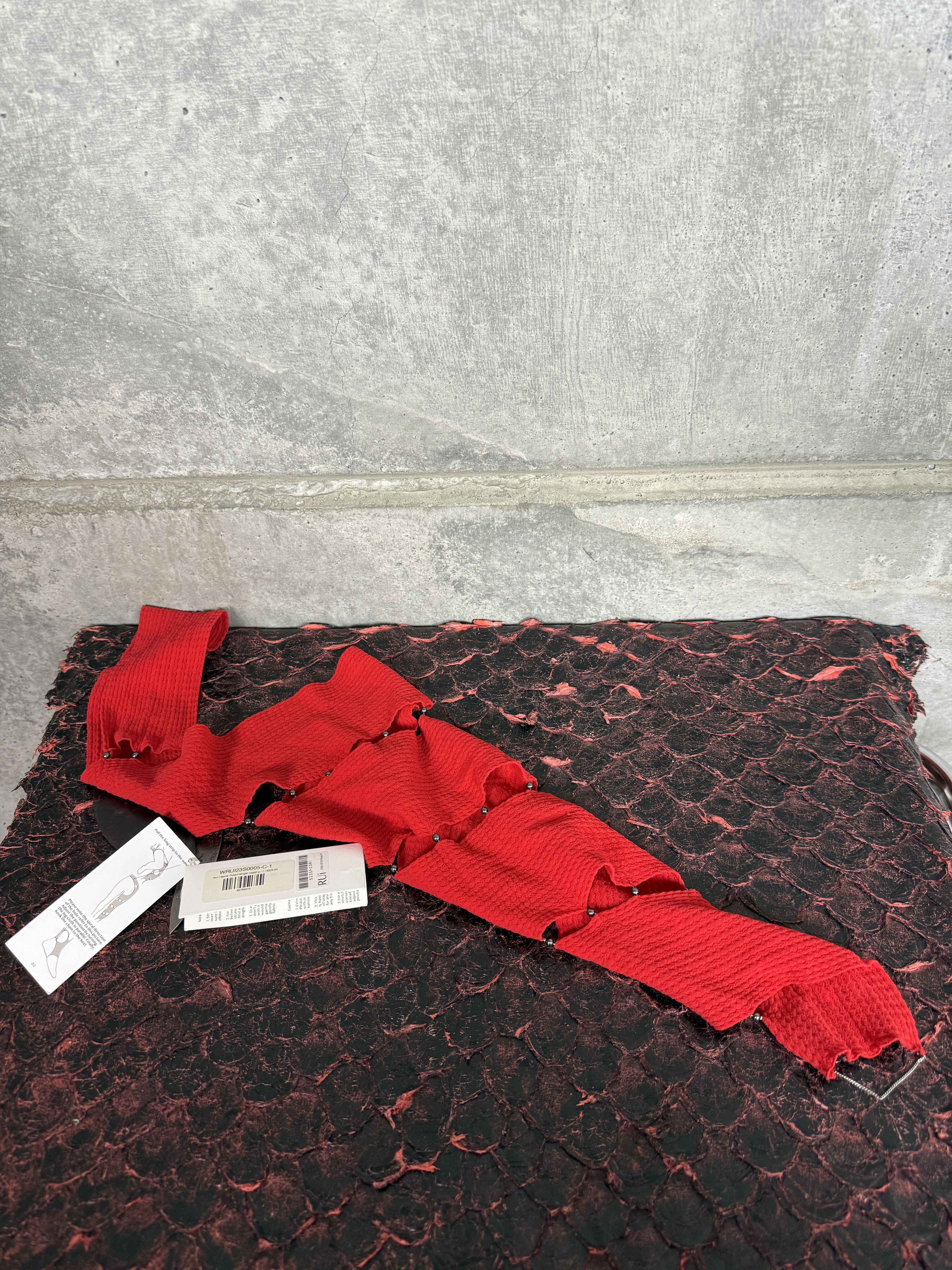 RUIbuilt $325 RUI Size 1 Spiral Cutout Single Legging Size ONE SIZE - 6 Thumbnail
