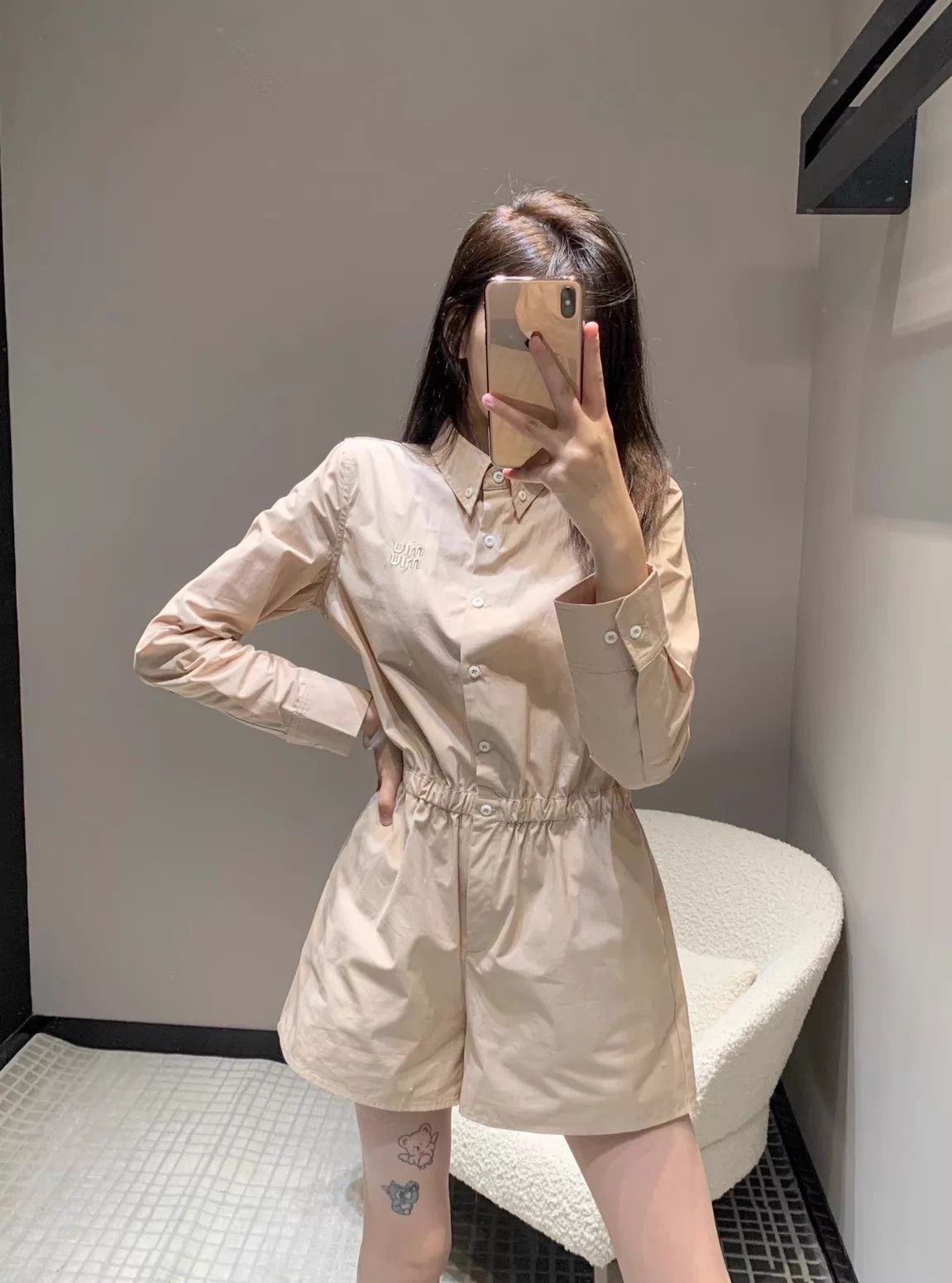 Miu Miu MIU MIU 24SS Light Khaki Embroidered Logo Romper 38 Size 26" / US 2 / IT 38 - 7 Thumbnail