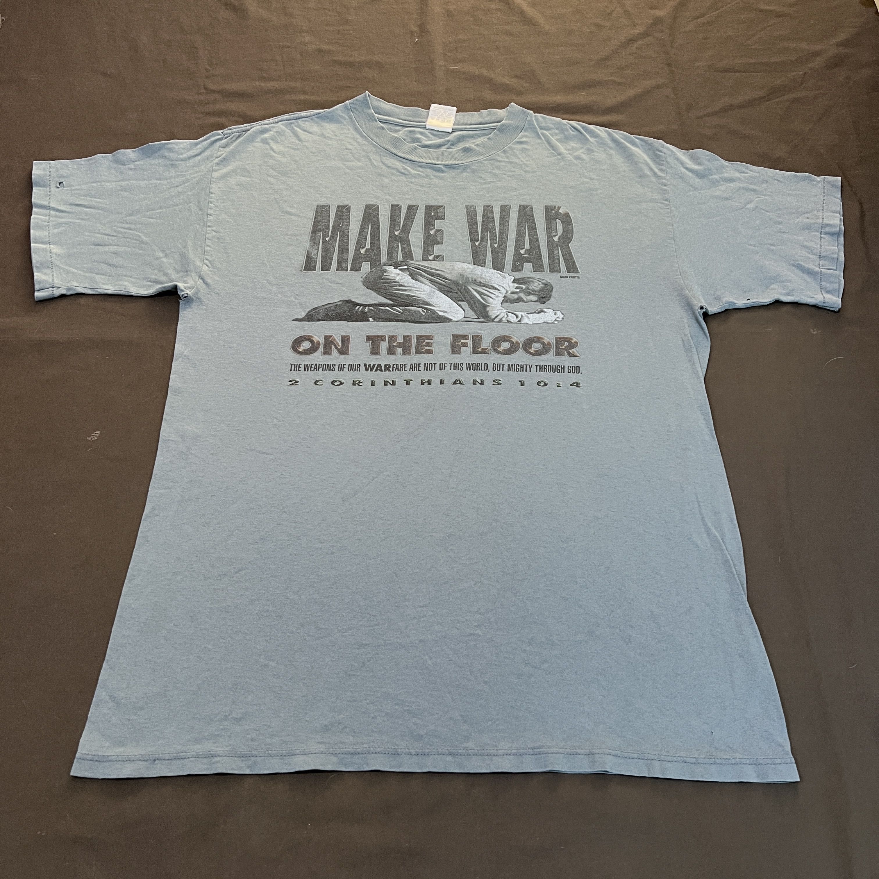 Vintage Vintage Make war on the floor Bible Holy God Jesus Tee Size US XL / EU 56 / 4 - 2 Thumbnail