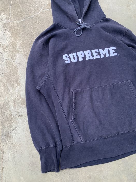 Supreme hoodie hot sale sweater