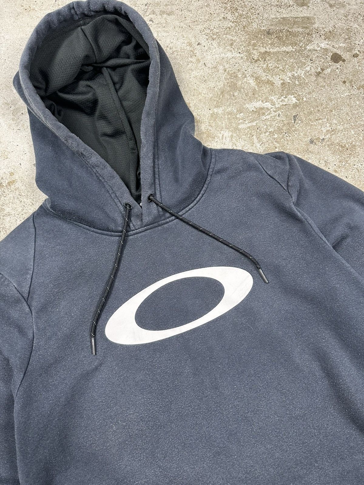 Oakley ‼️ Oakley Navy Big Logo Hoodie Sweatshirt Size US M / EU 48-50 / 2 - 5 Thumbnail