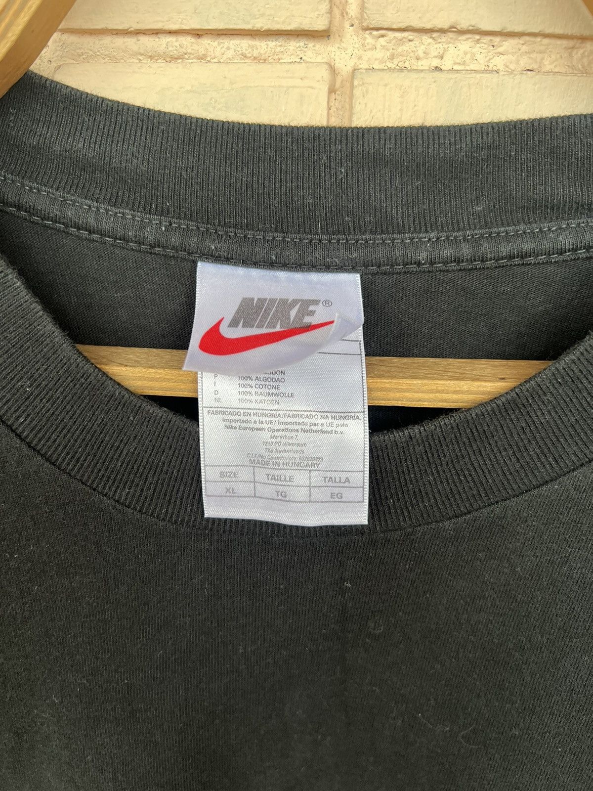 Nike Vintage Nike T Shirt Big Logo Swoosh 2000s Y2K Size US XL / EU 56 / 4 - 3 Thumbnail