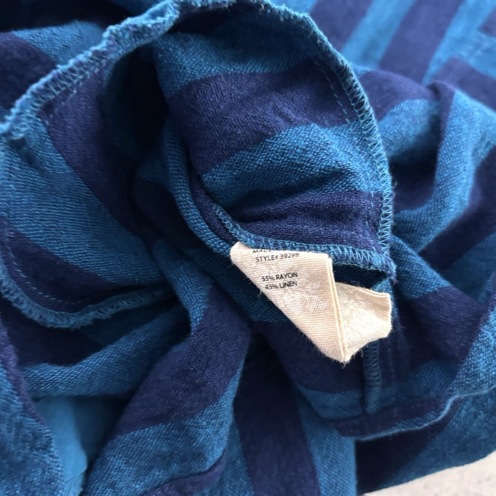 Soft Surroundings Soft Surroundings Off The Shoulder Linen Blend Top Women's Petites Large Blue Blouse Shirt Off the Shoulder Linen Blend Blues 70s? Size L / US 10 / IT 46 - 5 Thumbnail