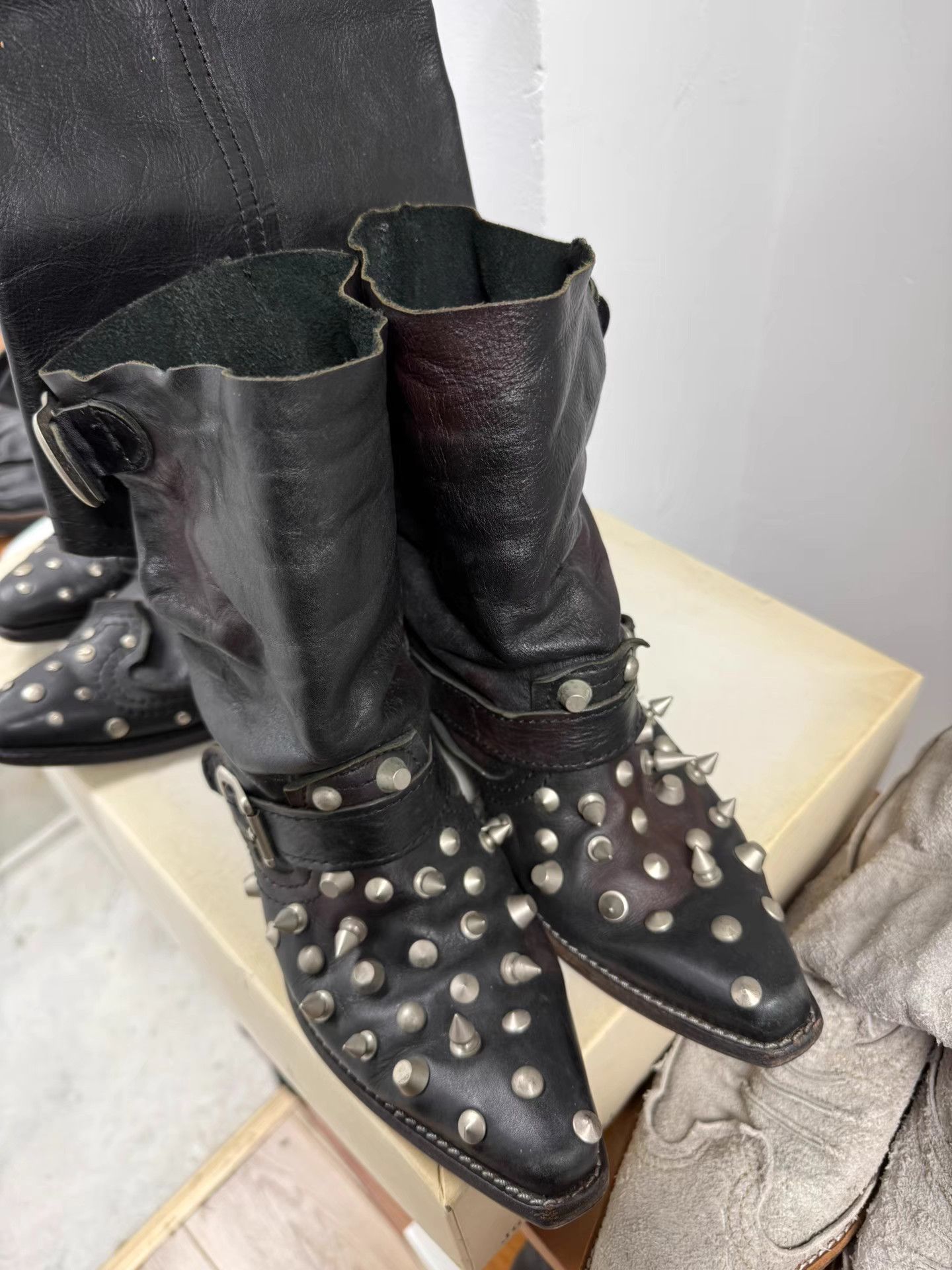 Junya Watanabe Junya Watanabe 06AW Distressed Studded Boots K20 Size US 7 / IT 37 - 4 Thumbnail