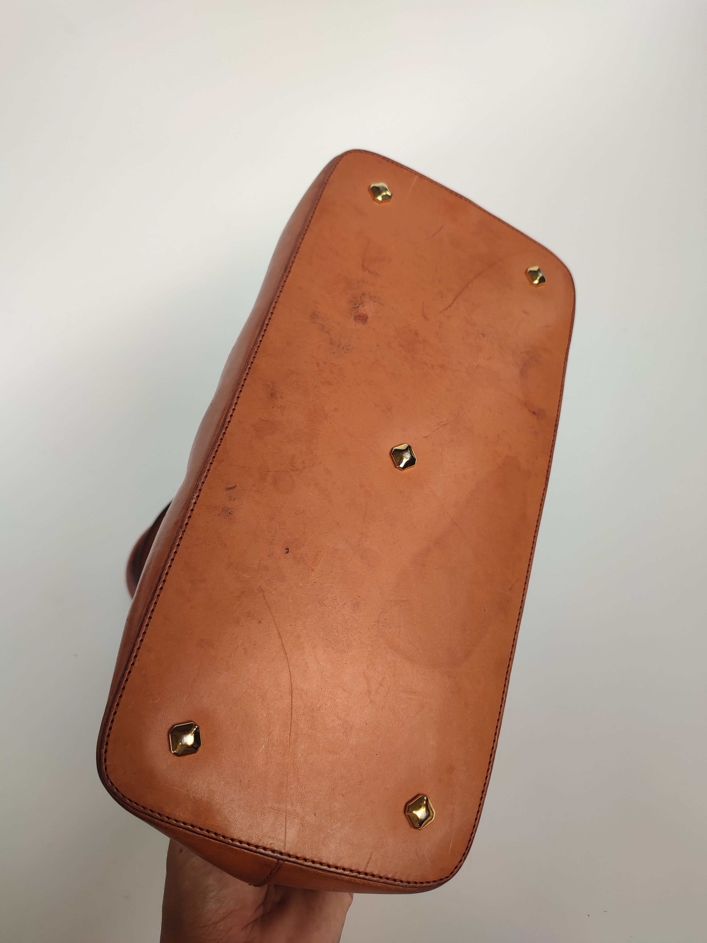 MCM AUTHENTIC MCM COGNAC HERITAGE ALMA HANDBAG Size ONE SIZE - 6 Thumbnail