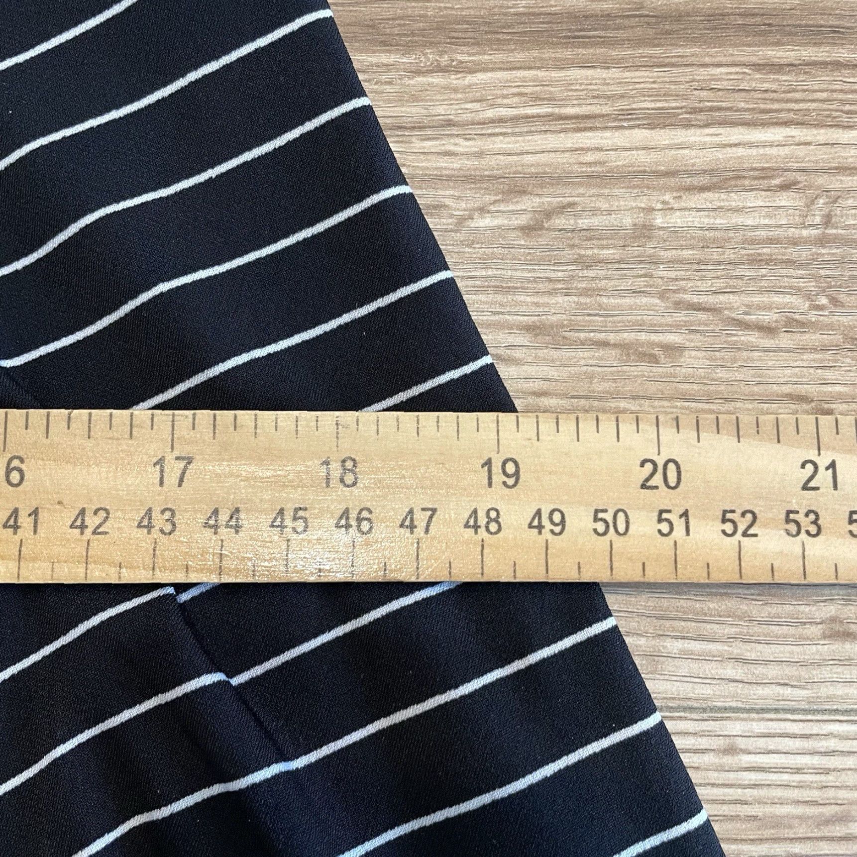 Vintage Maurices Skirt Women A-Line Short Black Striped Stretch Waistband Medium M Polyester Spandex Size 32" / US 10 / IT 46 - 7 Thumbnail