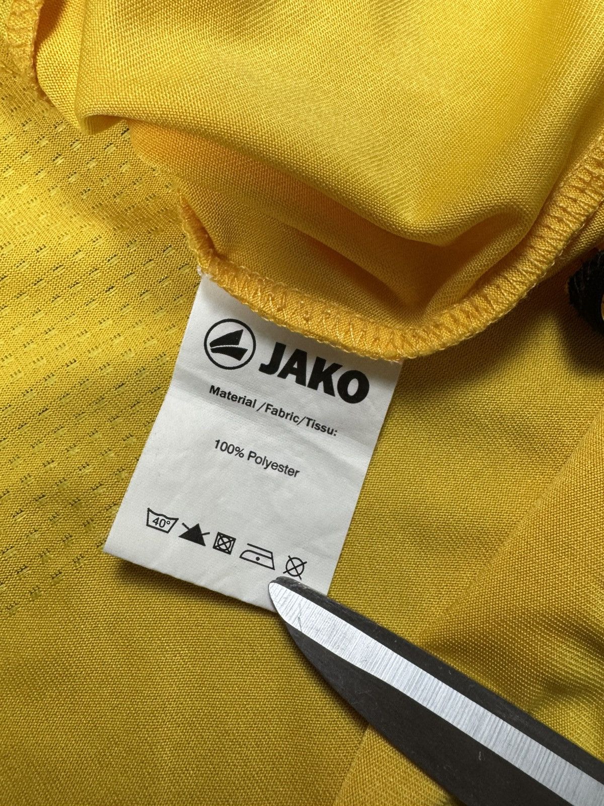 Other Augsburg Jako Werner 2010-2011 Match worn Football Jersey Size US M / EU 48-50 / 2 - 10 Thumbnail