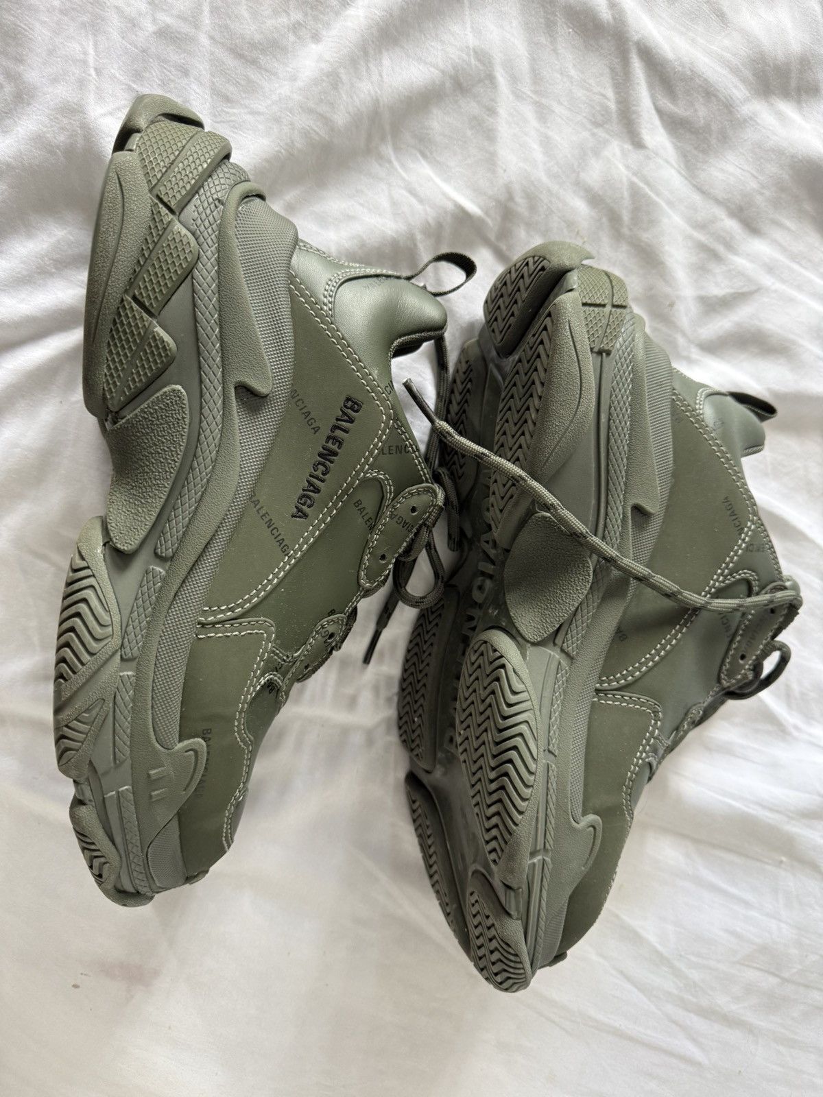Balenciaga Balenciaga Triple S chunky sneaker size 7 men Size US 7 / EU 40 - 5 Thumbnail
