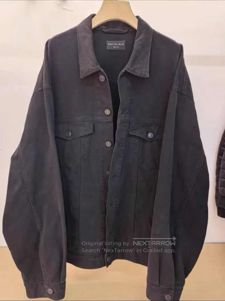 Balenciaga Balenciaga Black back tape denim jacket Size US M / EU 48-50 / 2 - 2 Thumbnail