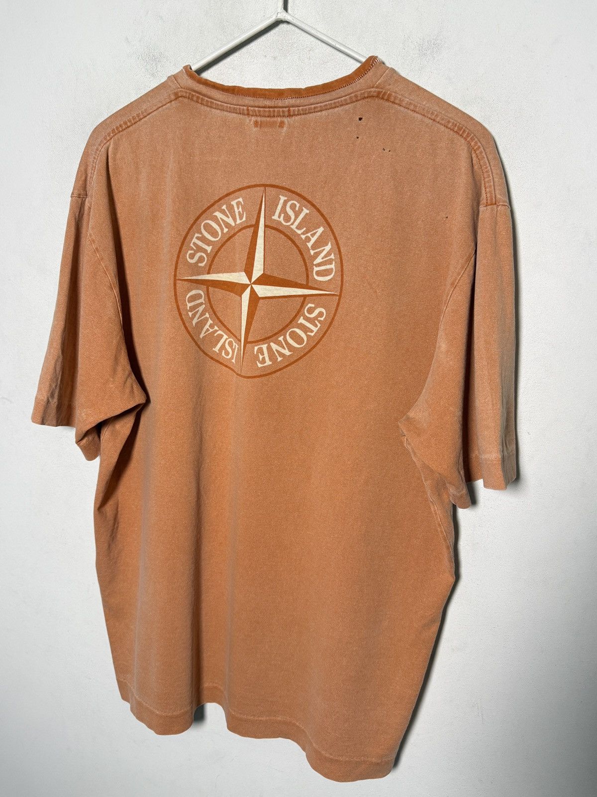 Stone Island stone island peach single stitch spell out t shirt Size US L / EU 52-54 / 3 - 1 Thumbnail