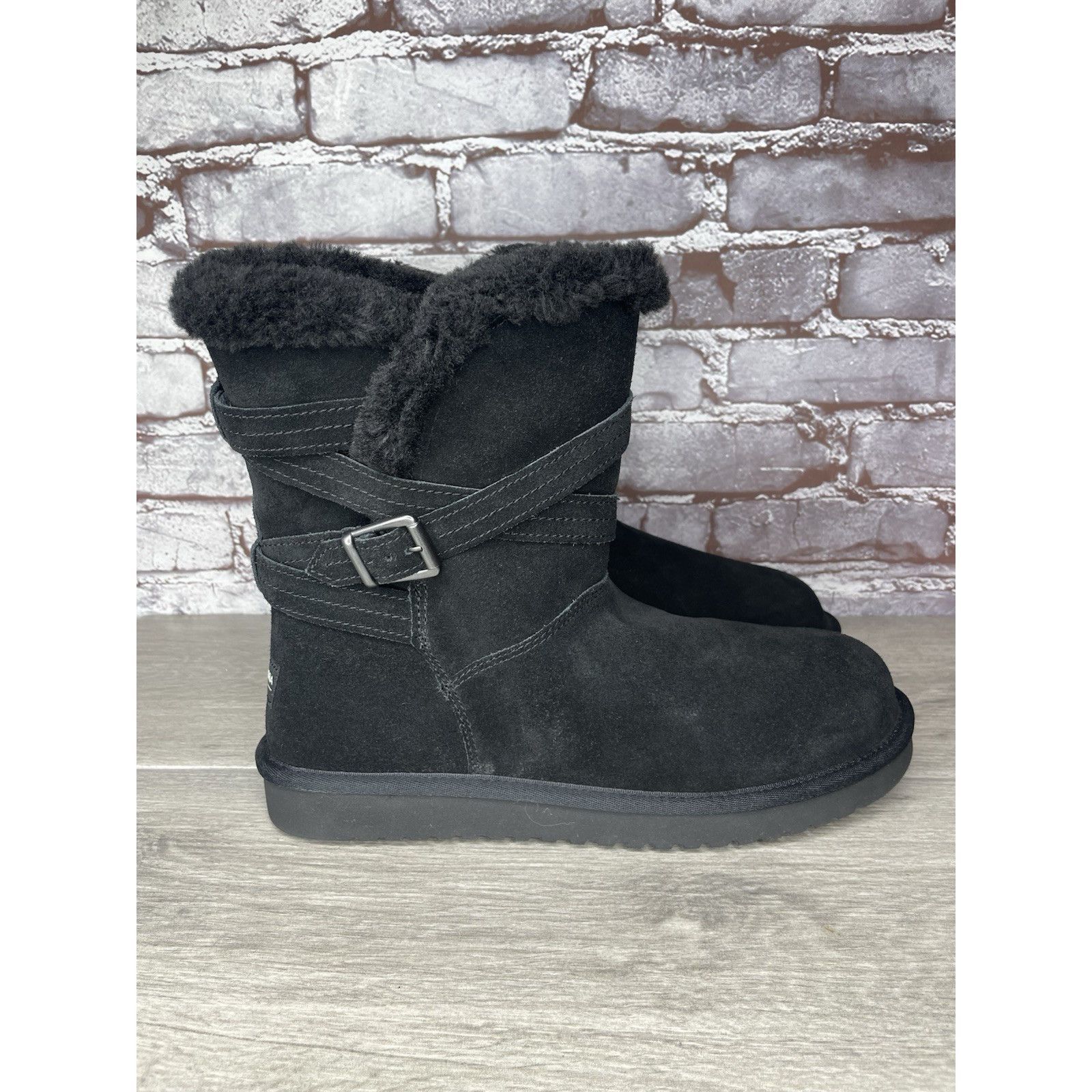 Ugg Koolaburra UGG Delene Black Suede Boots Buckle Boots Women’s Size US 10 / IT 40 - 1 Thumbnail