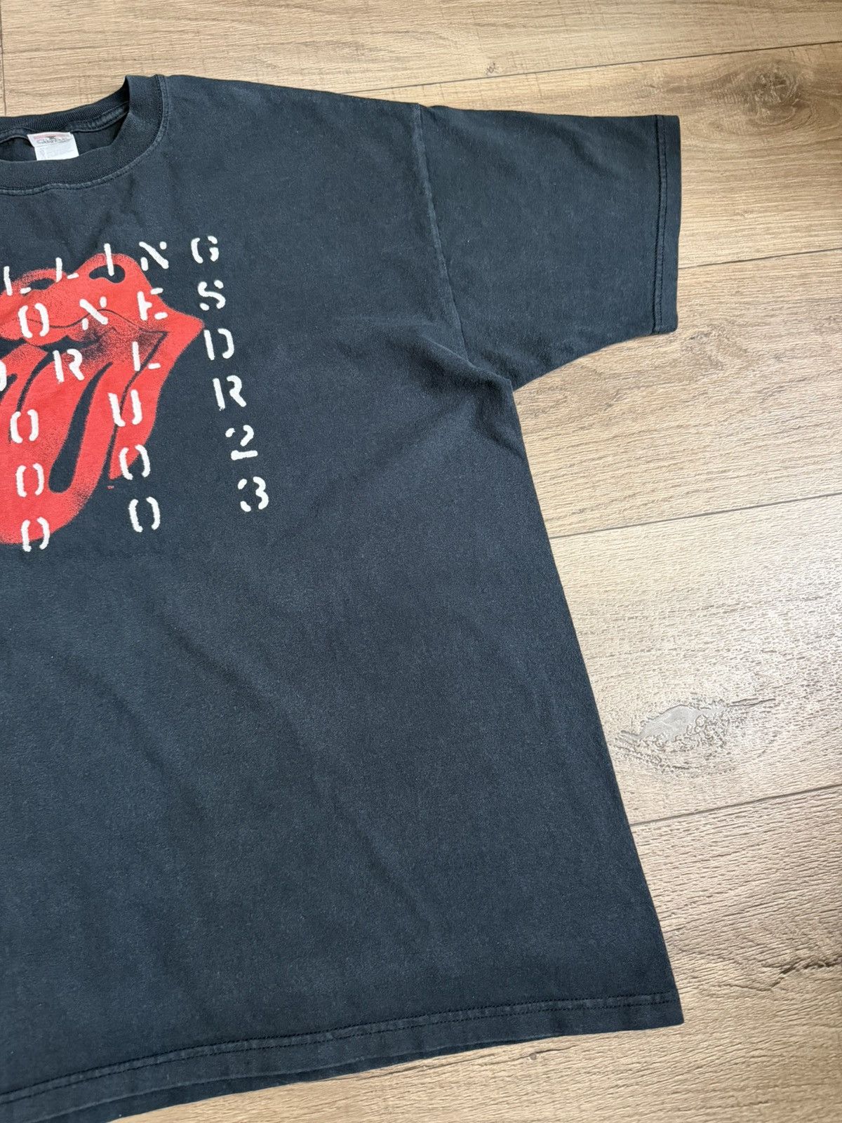 Vintage Vintage 2003 Rolling Stone Faded Black Band T-shirt XXL Size US XXL / EU 58 / 5 - 3 Thumbnail