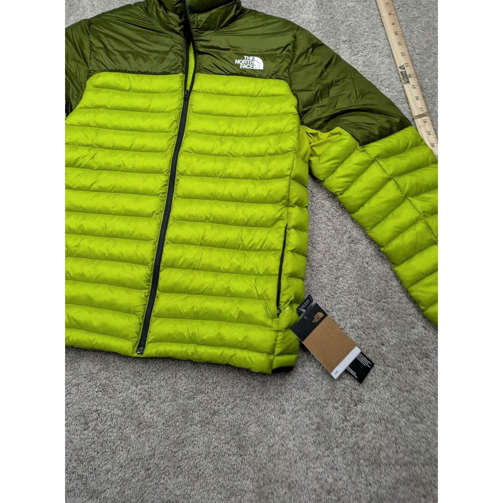The North Face The North Face Jacket Mens Large Meadow Grass Down Packable Lightweight Puffer Size US L / EU 52-54 / 3 - 2 Thumbnail