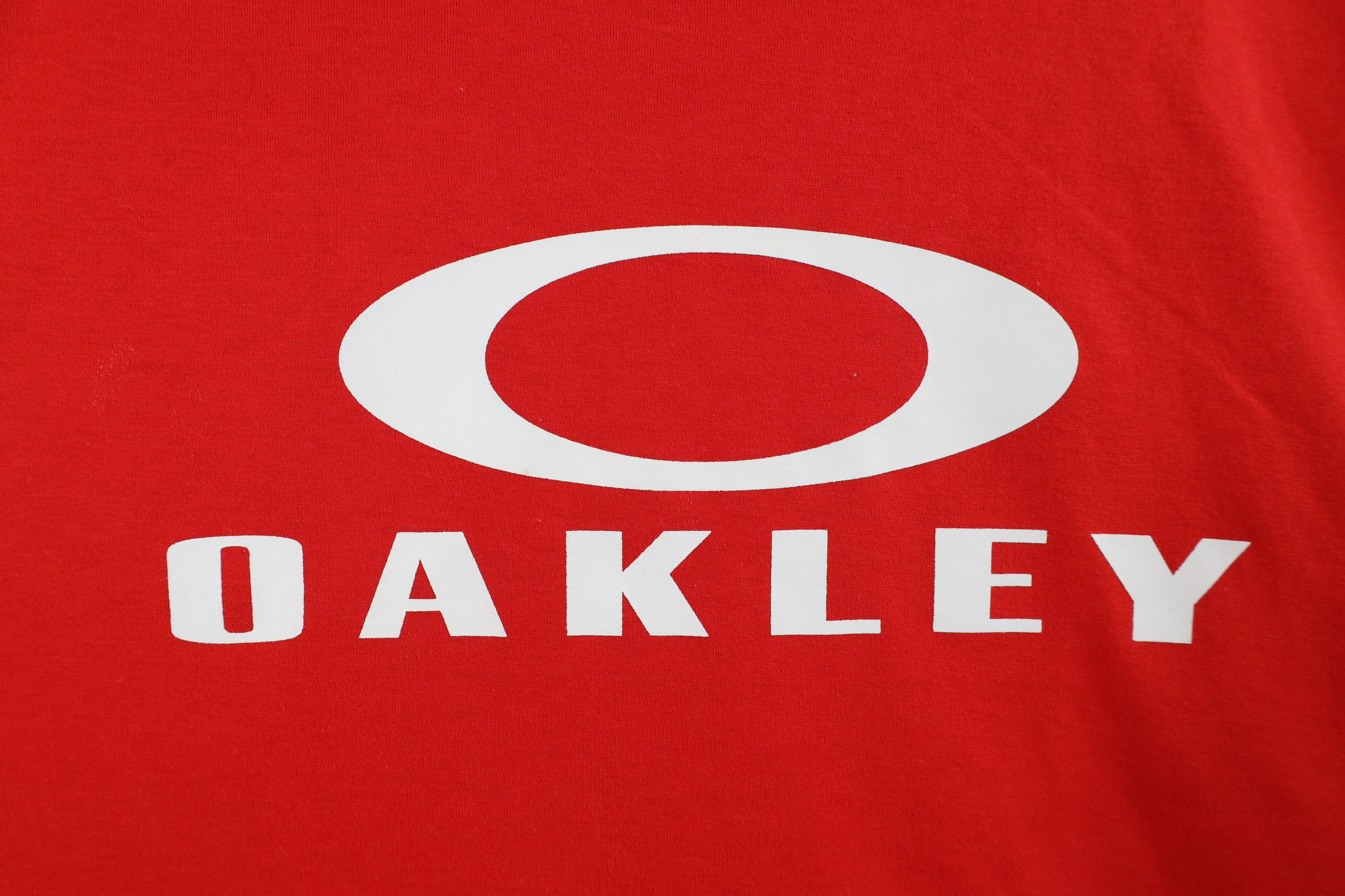 Oakley × Vintage Vintage Y2K Oakley Hydrolix Short Sleeve T-Shirt Red Size US XL / EU 56 / 4 - 4 Thumbnail