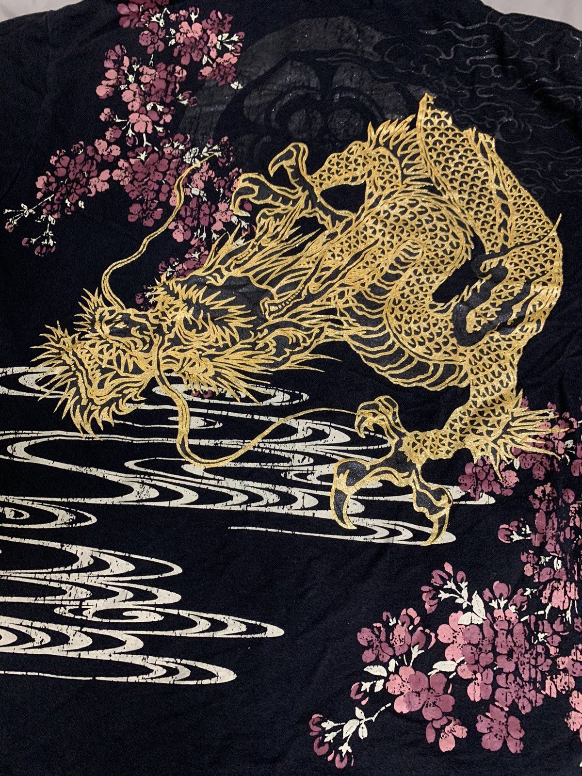 Vintage YAKUZA DRAGON SUKAJAN SHORT SLEEVE HOODIE VERY RARE Size US L / EU 52-54 / 3 - 15 Thumbnail