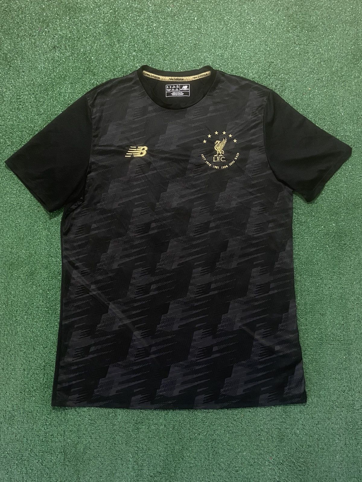 New Balance Liverpool Fc tshirt newbalance Size US XL / EU 56 / 4 - 1 Thumbnail