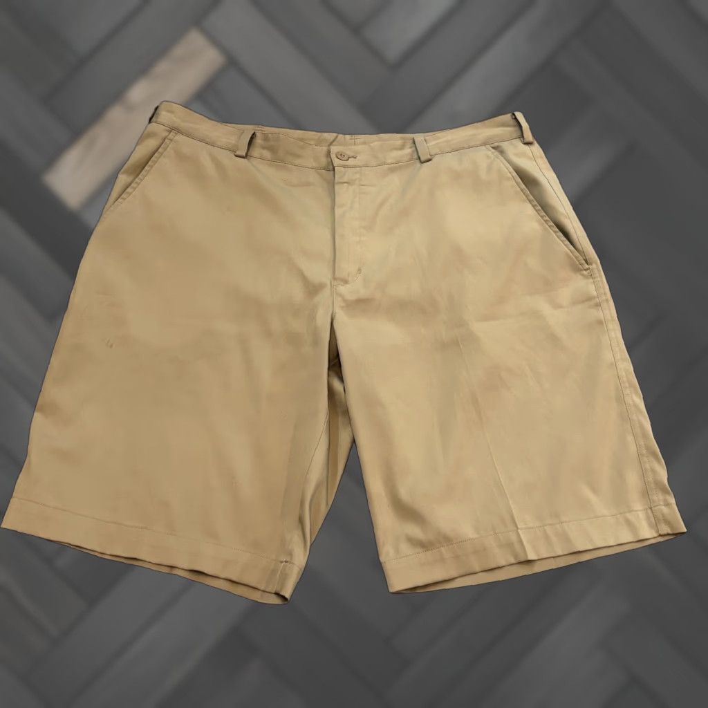 Nike Nike Shorts Mens 40 Beige Chino Golf Dri Fit Stay Cool Athletic Classic Stretch Shirt Mens Beige Nike Short Athletic Classic Stretch Size US 40 / EU 56 - 1 Thumbnail