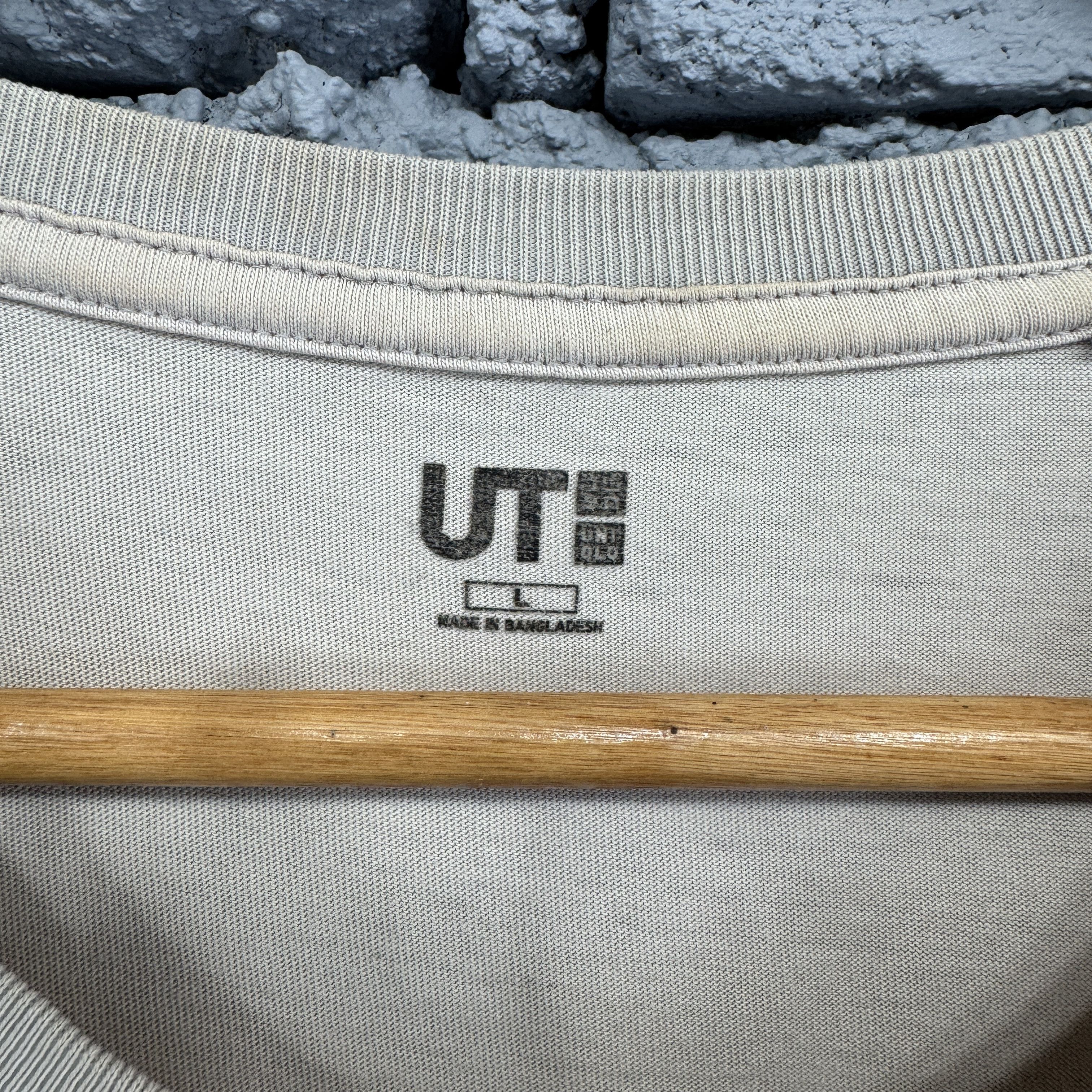 Uniqlo Uniqlo UT Pentax K-3 Mark III Camera Sunfaded Tshirt Size US L / EU 52-54 / 3 - 4 Thumbnail