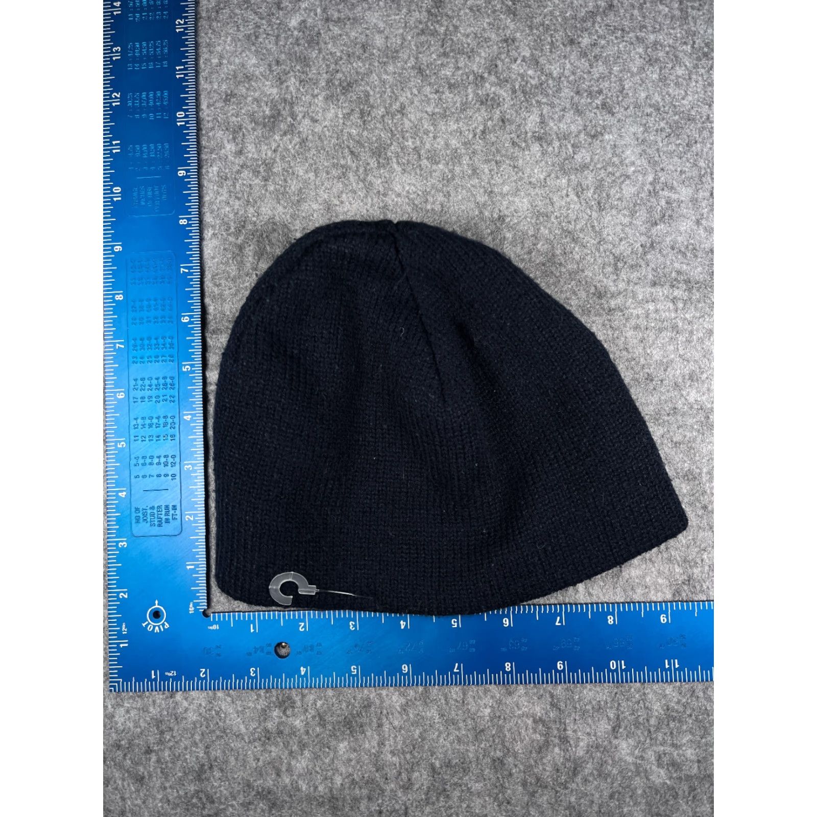 Vintage Unbranded Beanie Hat Adult One Size Dark Navy Blue Knit Acrylic Girl Gender Letter B Size ONE SIZE - 4 Thumbnail