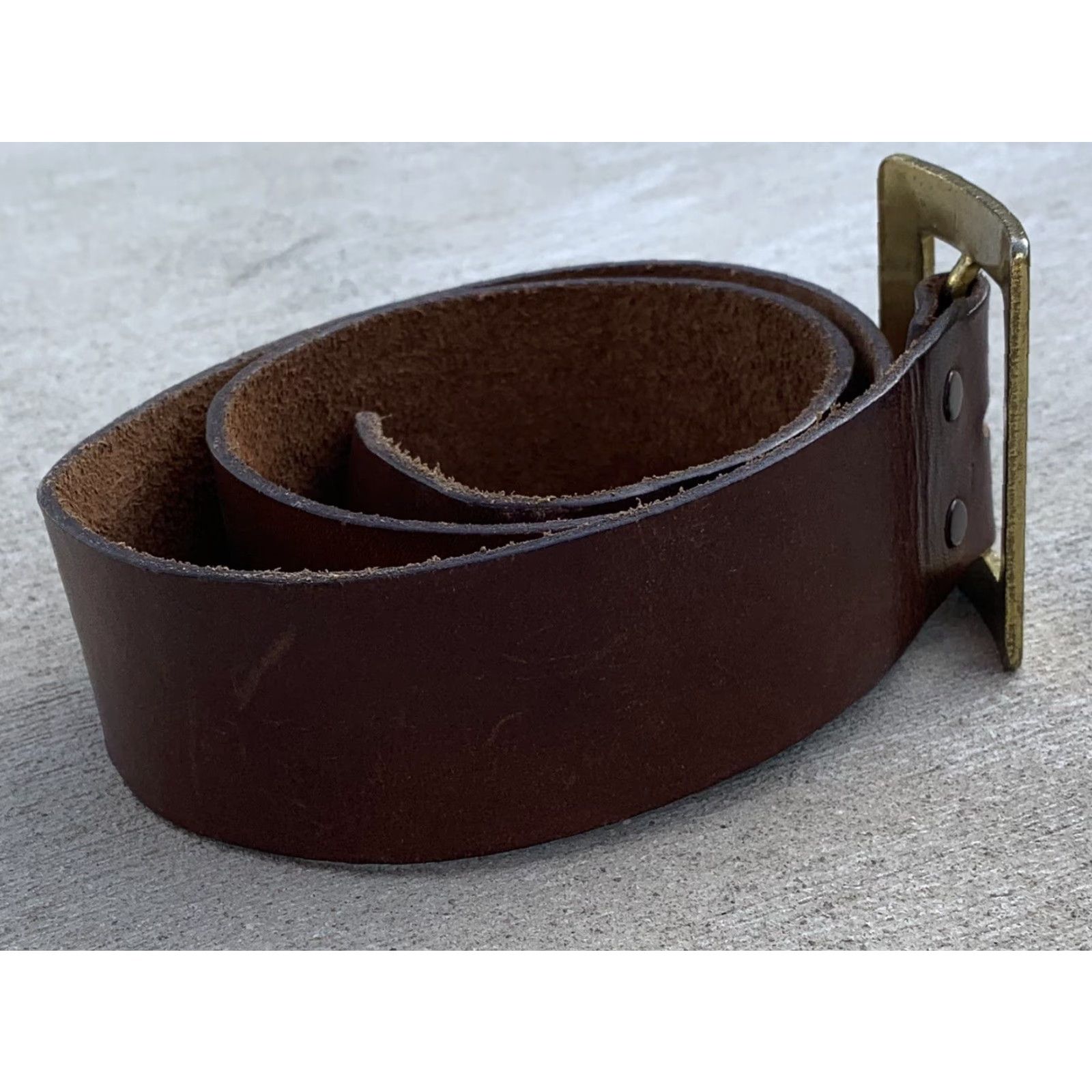 Vintage VINTAGE bench made Harness Cowhide Leather Belt Removable Buckle 35 or 36 Brown Adult Unisex Shirt/Hoodie/Belt? Size ONE SIZE - 4 Thumbnail