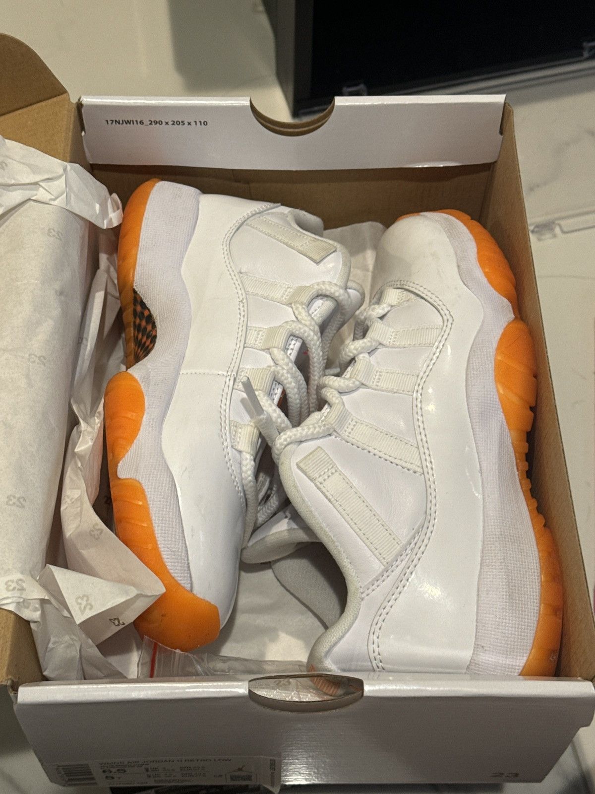 Jordan Brand women’s air jordan 11 retro low Size US 6.5 / IT 36.5 - 8 Thumbnail