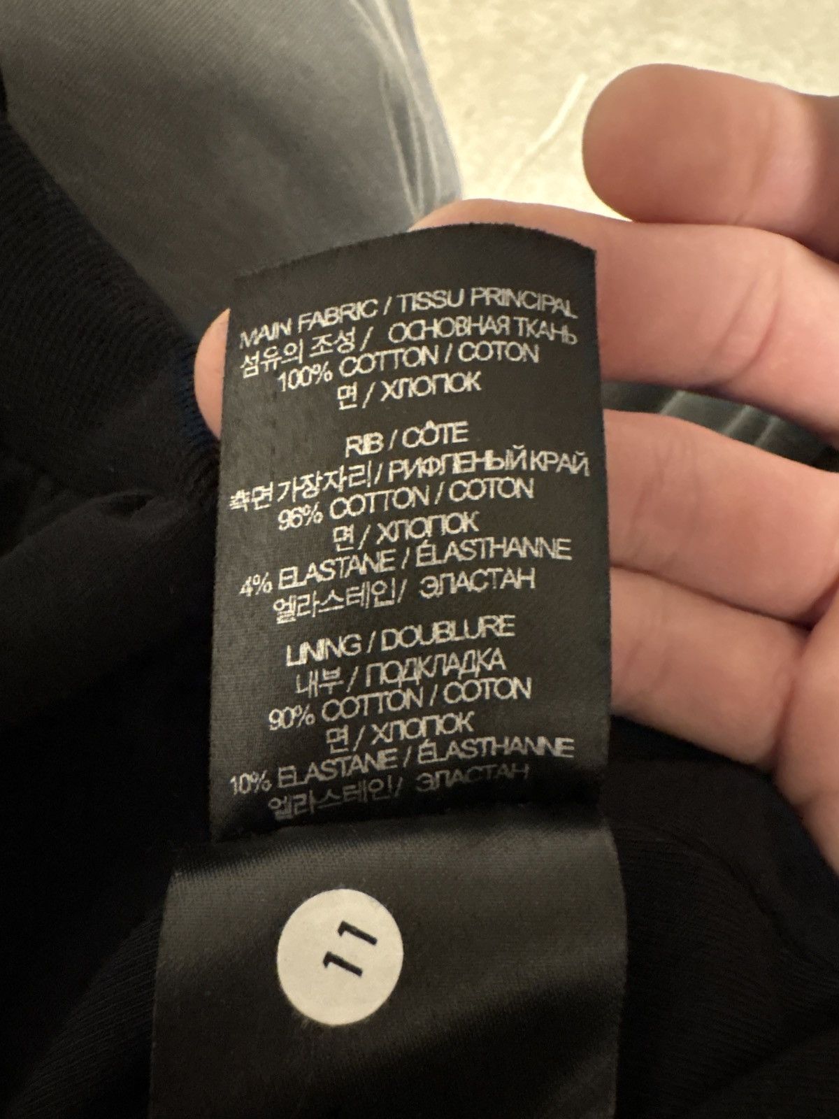 Vetements Cropped Oval Logo Hoodie Size US S / EU 44-46 / 1 - 5 Thumbnail