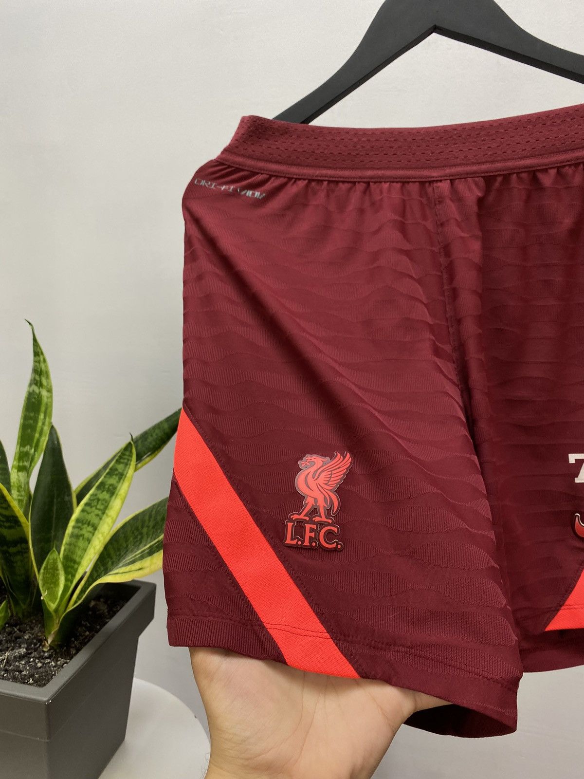 Nike Nike Liverpool 2021 2022 #77 James Norris Match Shorts Size US 34 / EU 50 - 8 Thumbnail