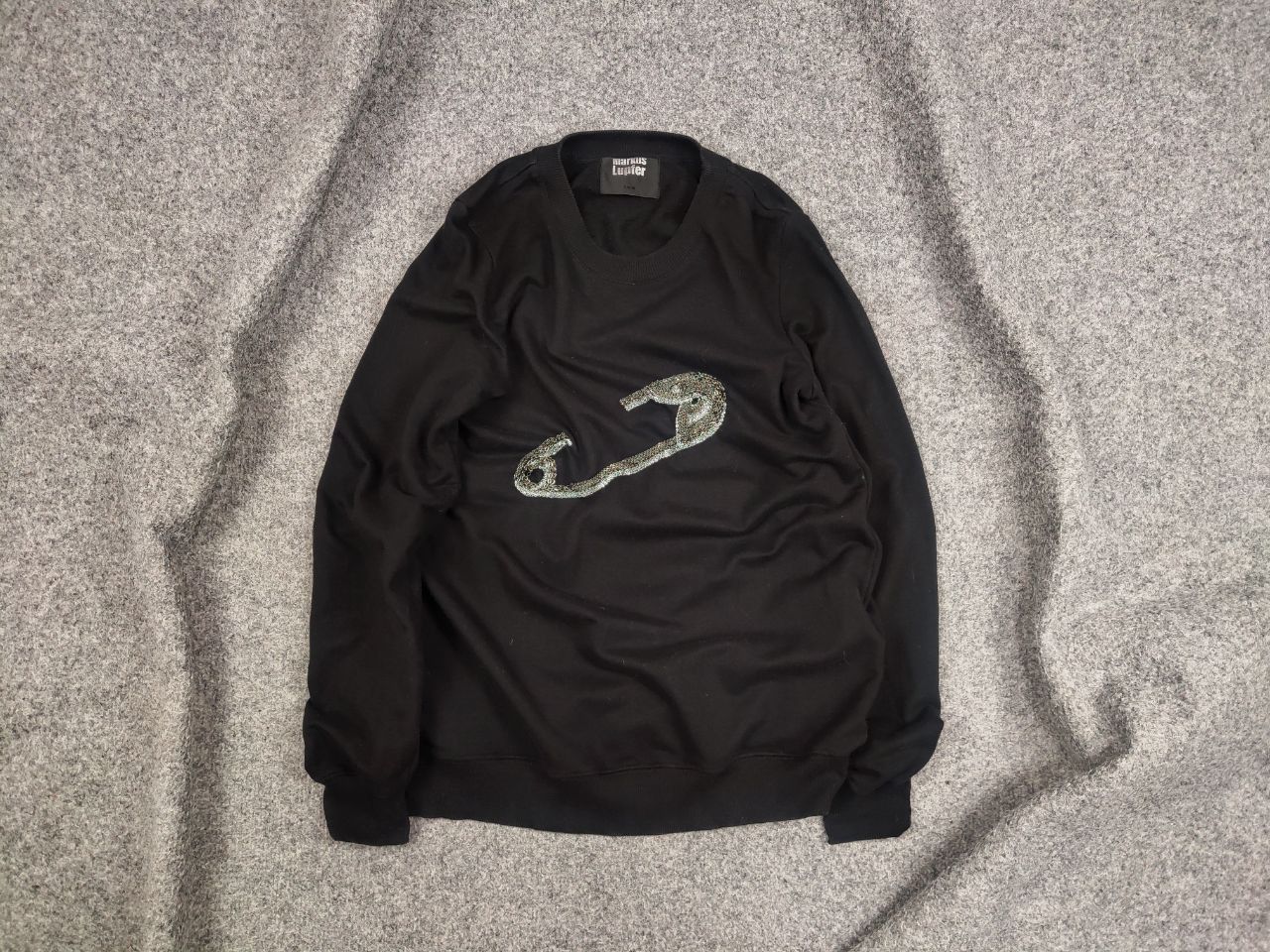 Neiman Marcus Markus Lupfer Design Embroidered paper clip logo Sweatshirt Size US S / EU 44-46 / 1 - 1 Thumbnail