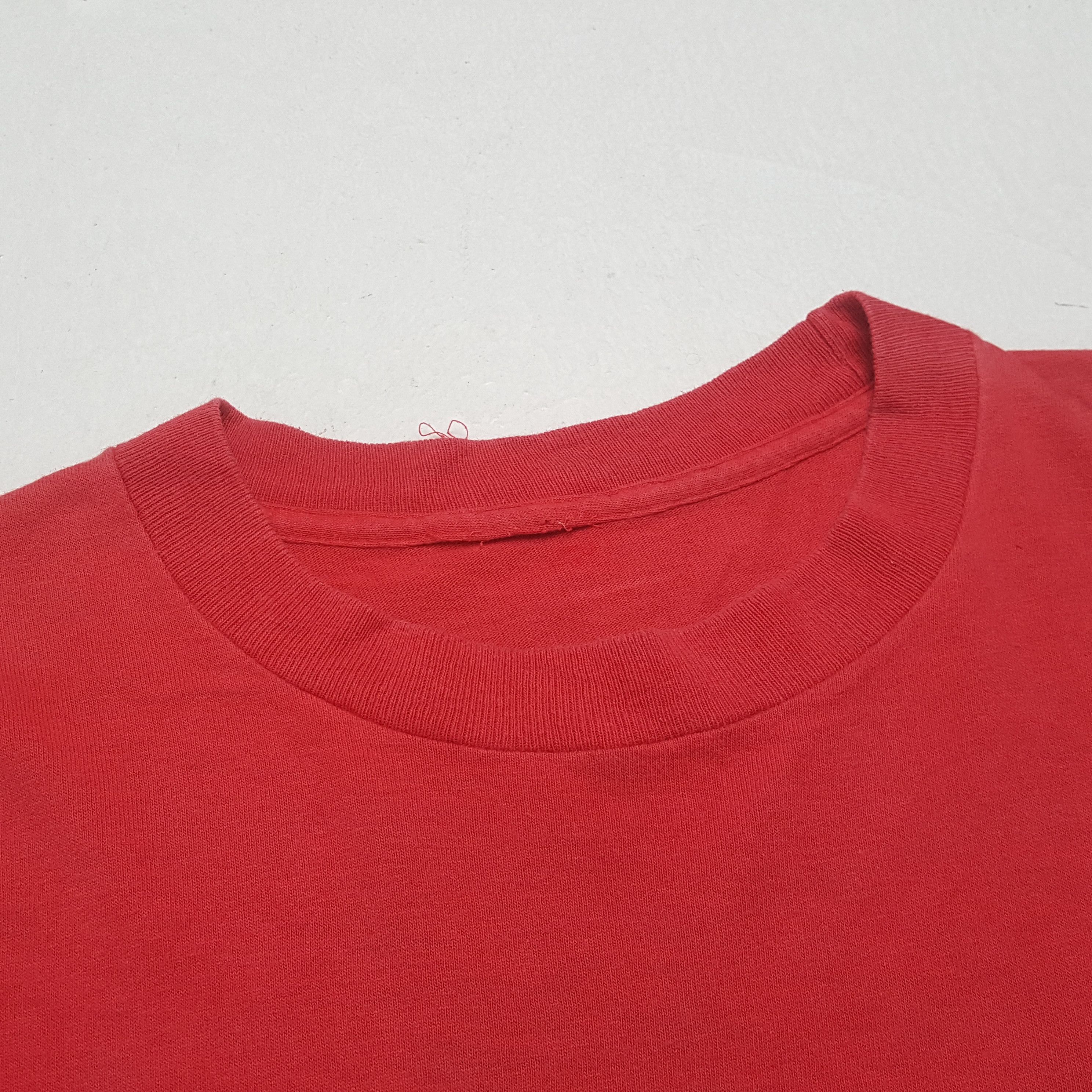 NHL × Vintage Vintage NHL Florida Panthers Team T-Shirt C276N65 Size US L / EU 52-54 / 3 - 4 Thumbnail