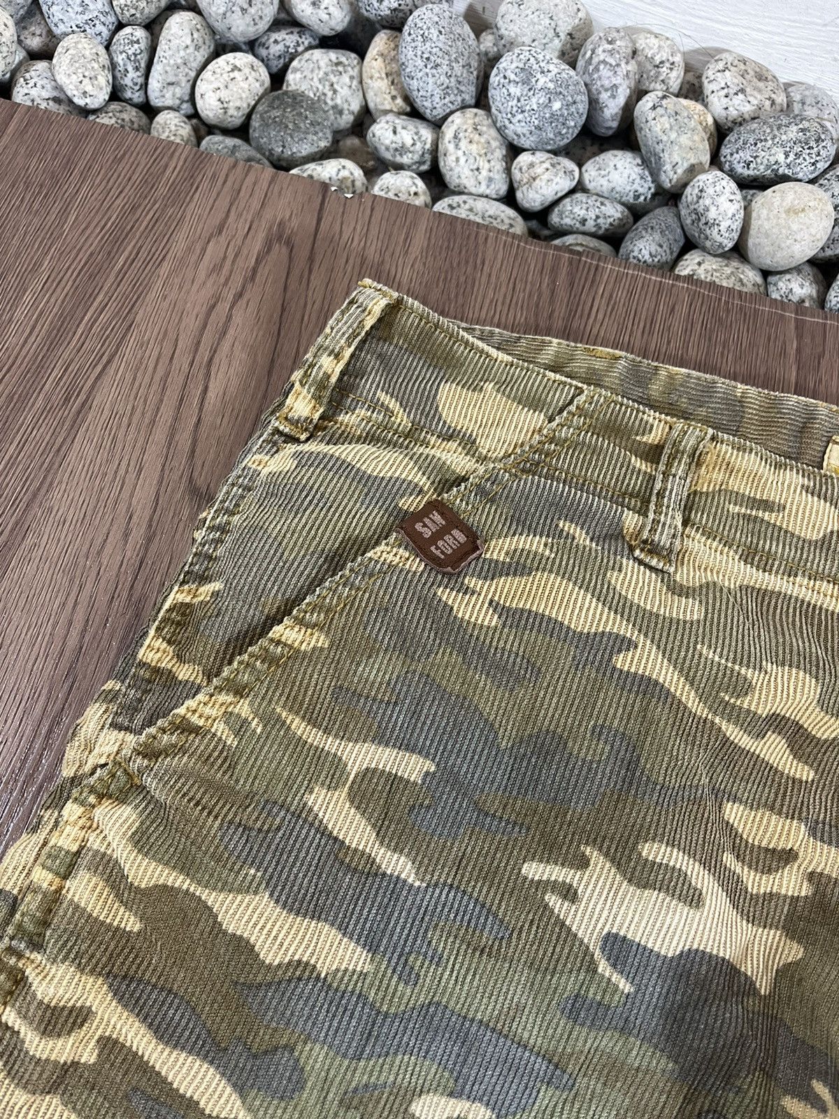 Japanese Brand Sanford Camouflage Corduroy Cargo Pants (Size M / W34) Size US 34 / EU 50 - 8 Thumbnail