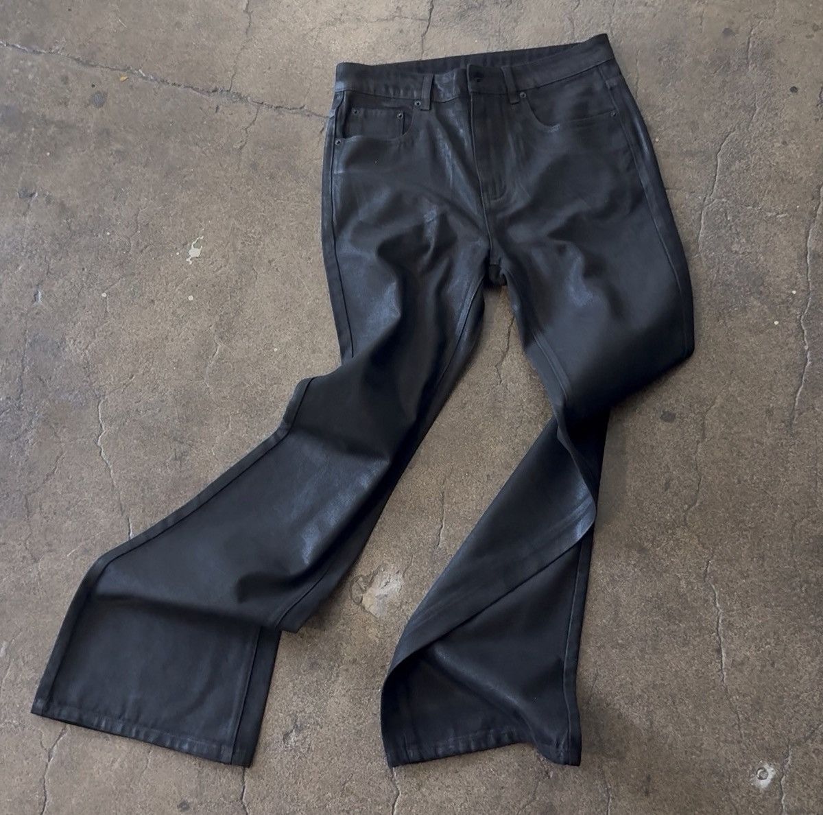 Other Black Waxed Flared Denim Size US 28 / EU 44 - 3 Thumbnail