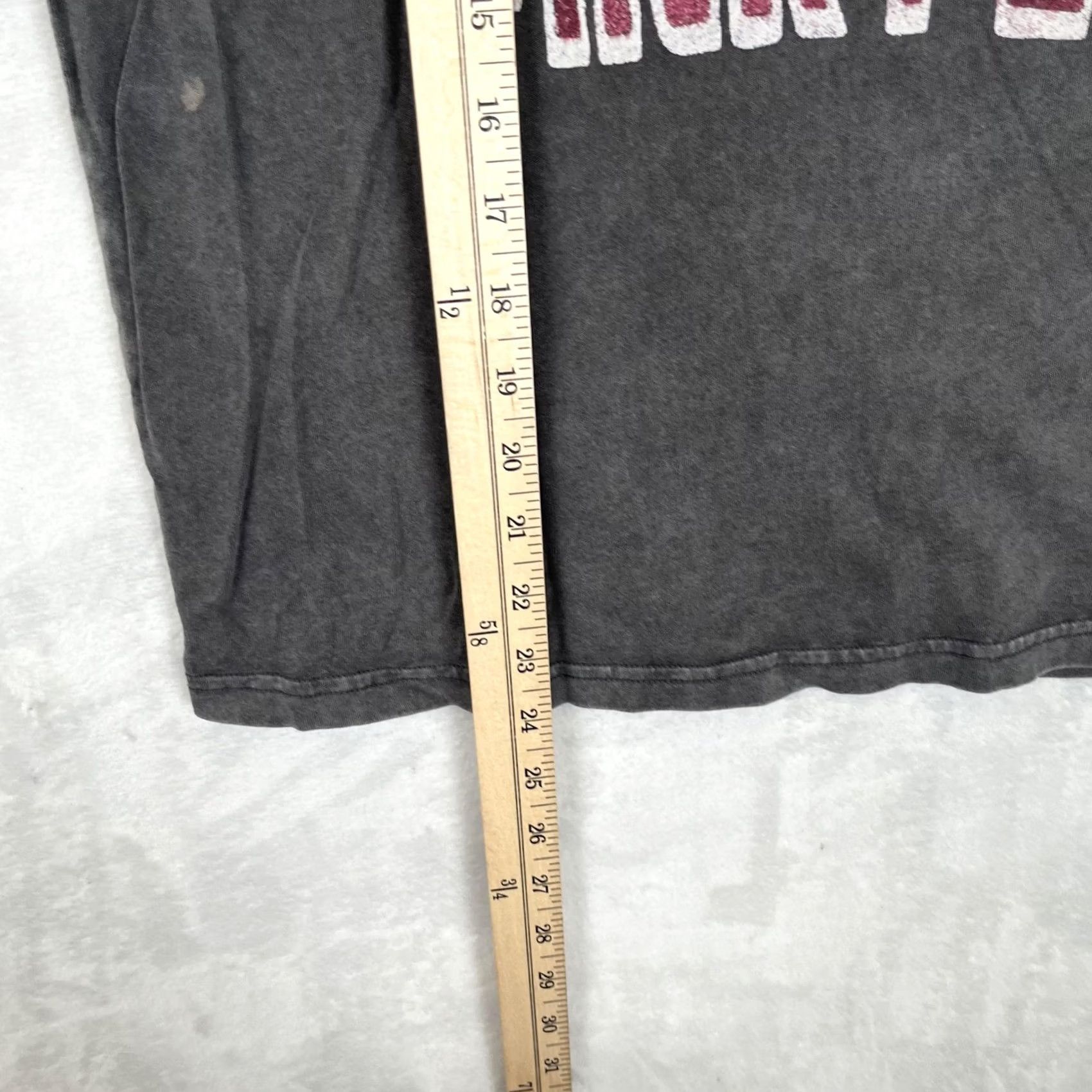 Lucky Brand Pink Floyd T-Shirt Size Small Gray Dark Side Of The Moon Lucky Brand Retro VTG Size US S / EU 44-46 / 1 - 4 Thumbnail