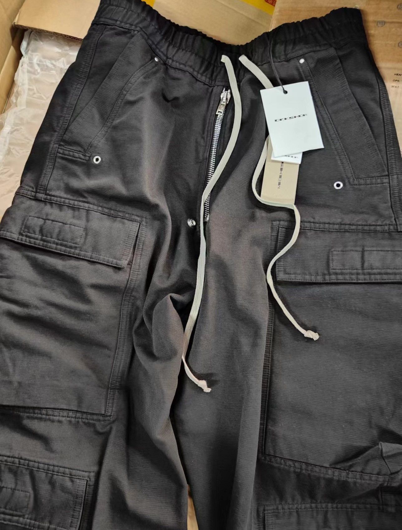 Rick Owens Rick Owens Drkshdw cargo bela | Grailed