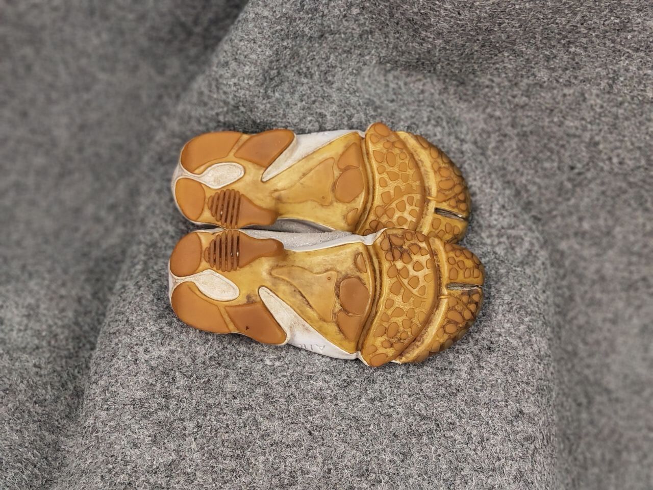 Nike Vintage Nike Air Rift Japan Split Tab Running Shoes Sneaker Size US 5 / EU 37 - 8 Thumbnail