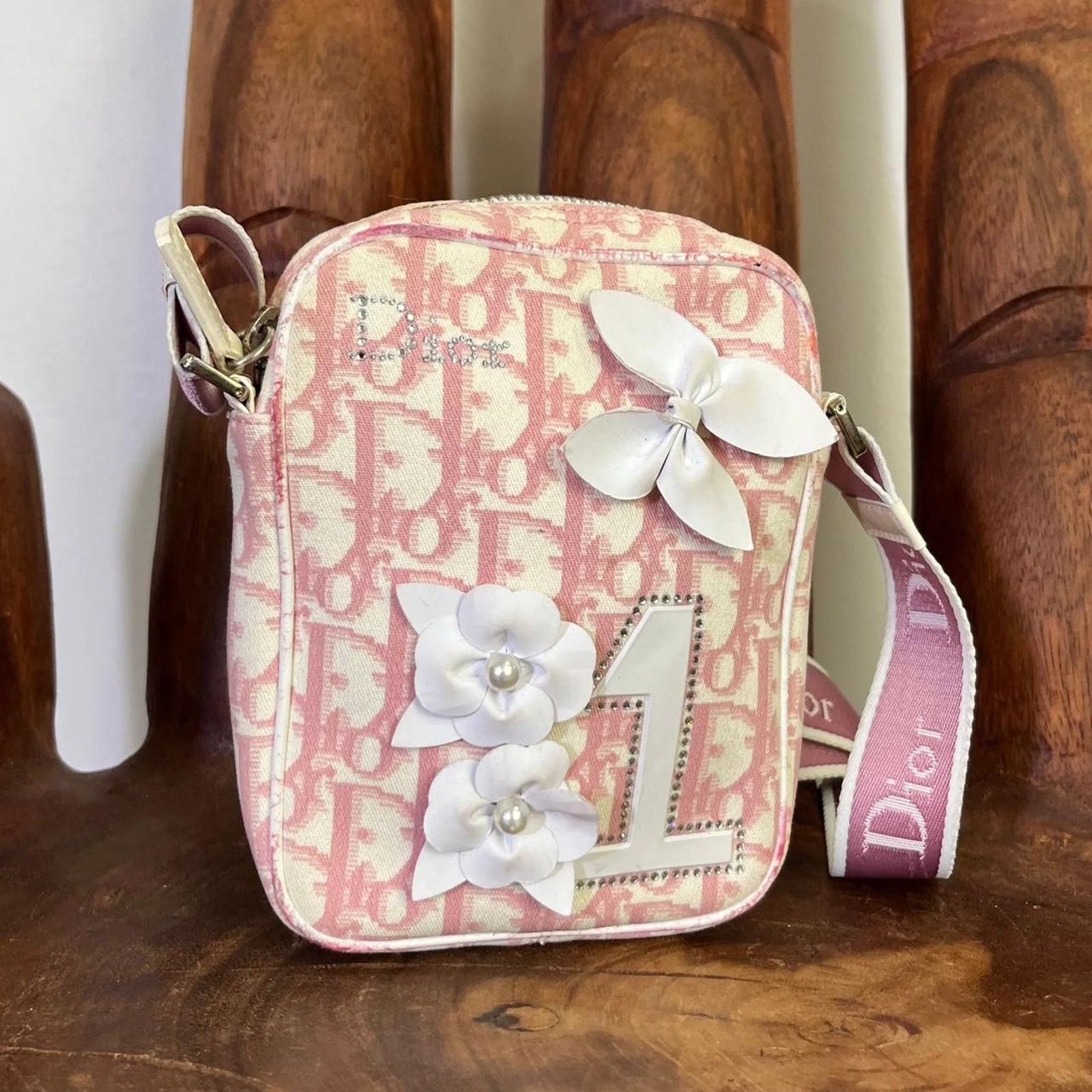 Dior Vintage Christian Dior Pink Logo Crossbody Bag Size ONE SIZE - 1 Thumbnail