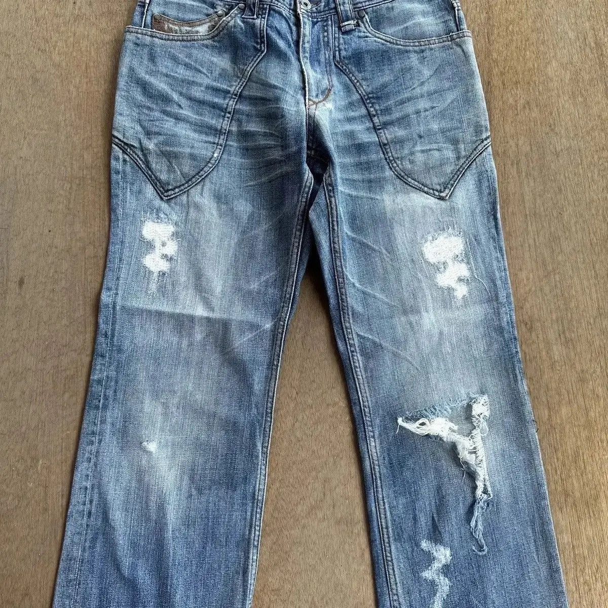 HIDEAWAYS GRAILS FLARE/BOOTCUT🔥HIDEAWAYS NICOLE JEAN DISTRESSED DENIM Size US 31 - 3 Thumbnail