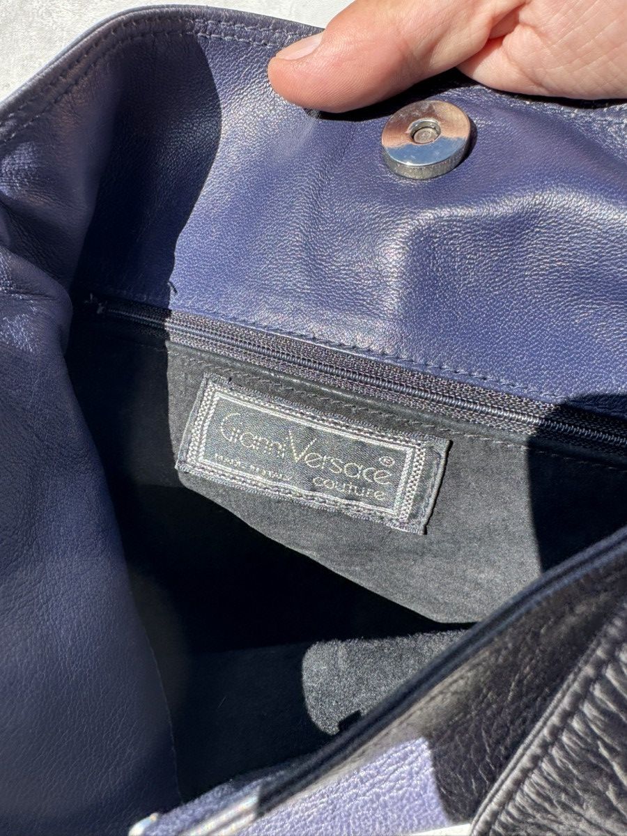 Versace Archive Gianni Versace Leather Shoulder Bag Size ONE SIZE - 16 Thumbnail
