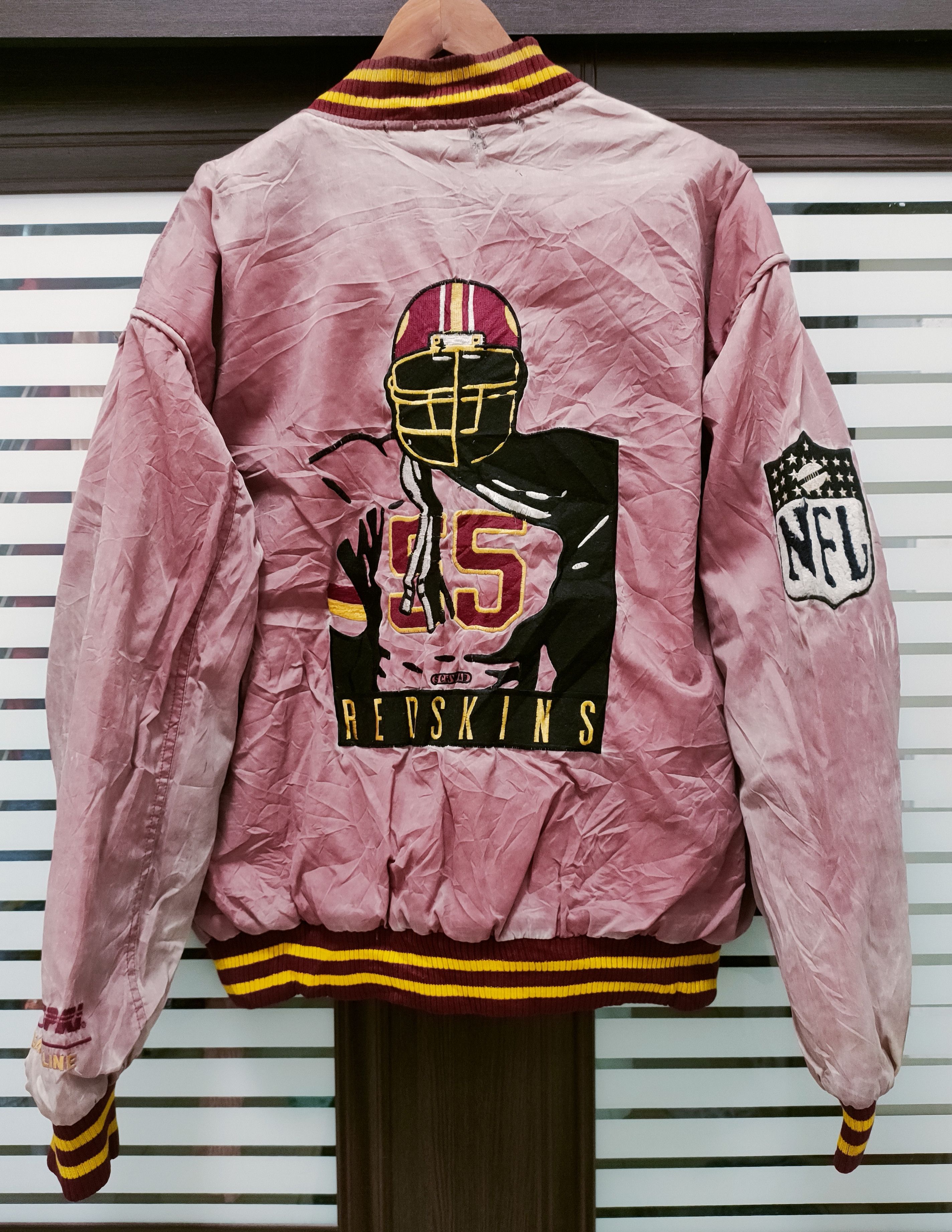 NFL 🔥Vtg NFL Redskin Varsity Jacket Thrashed🔥 Size US M / EU 48-50 / 2 - 4 Thumbnail