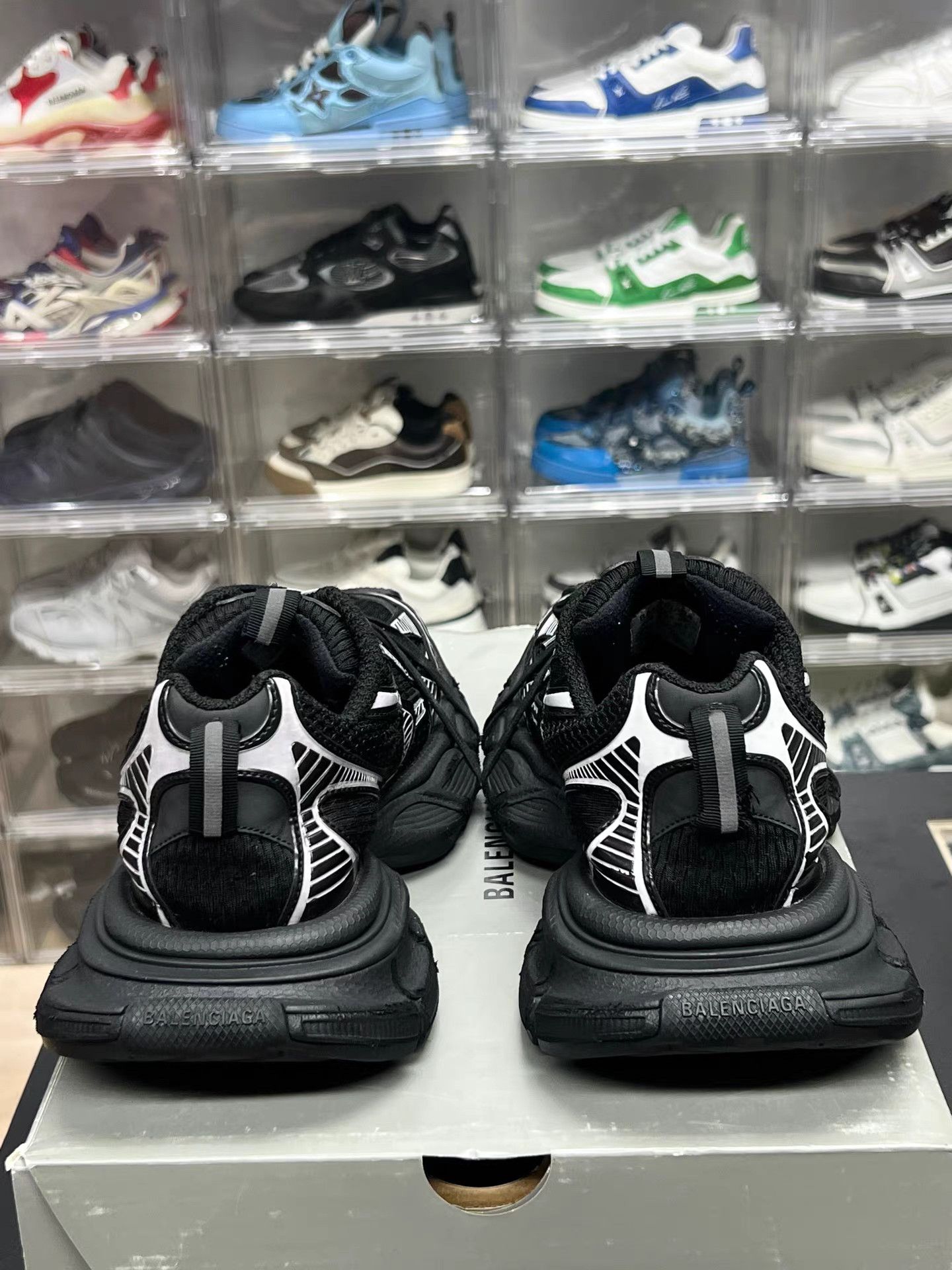 Balenciaga Balenciaga 3XL Black & Silver Sneakers K15 Size US 7 / EU 40 - 7 Thumbnail