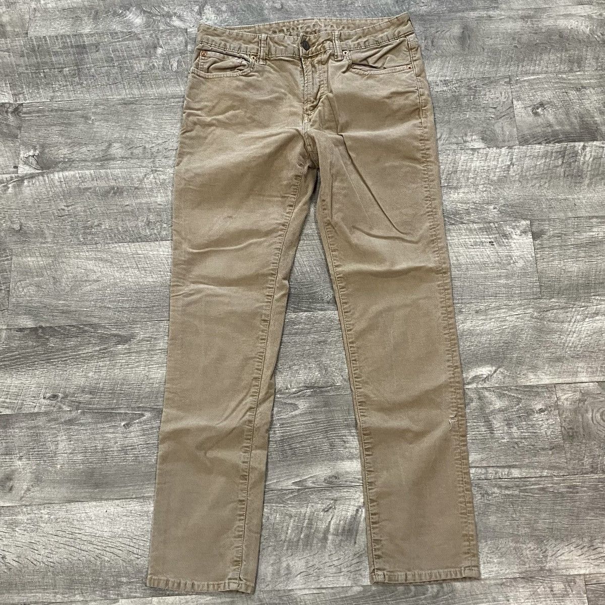 American Eagle Outfitters American Eagle khaki corduroy pants size men 32x32 Size US 32 / EU 48 - 2 Thumbnail