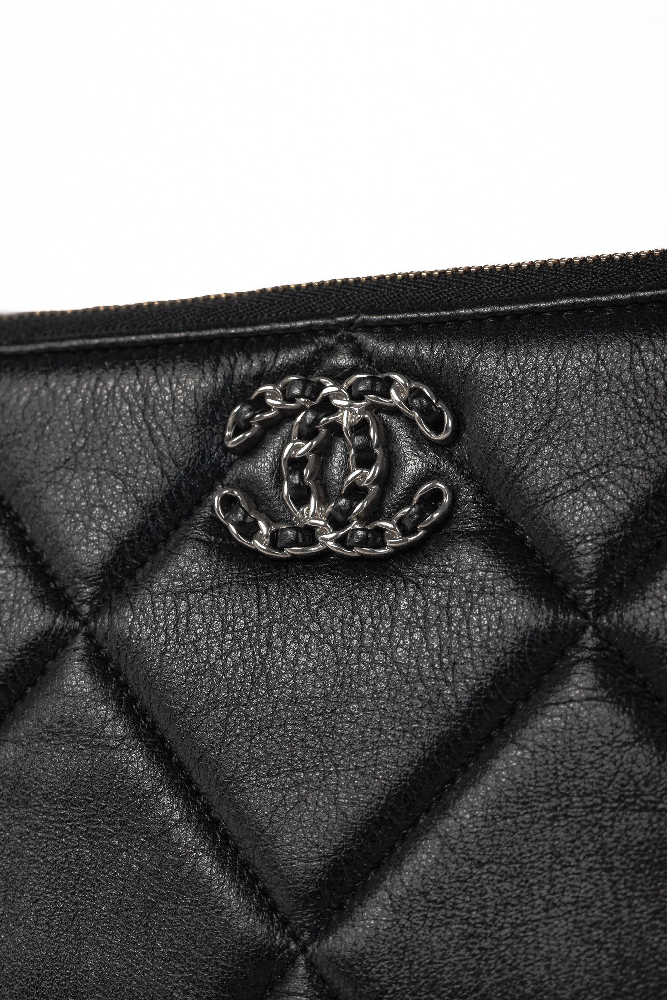 Chanel Chanel Black 19 Model Lambskin Quilted Medium O-Case Size ONE SIZE - 6 Thumbnail