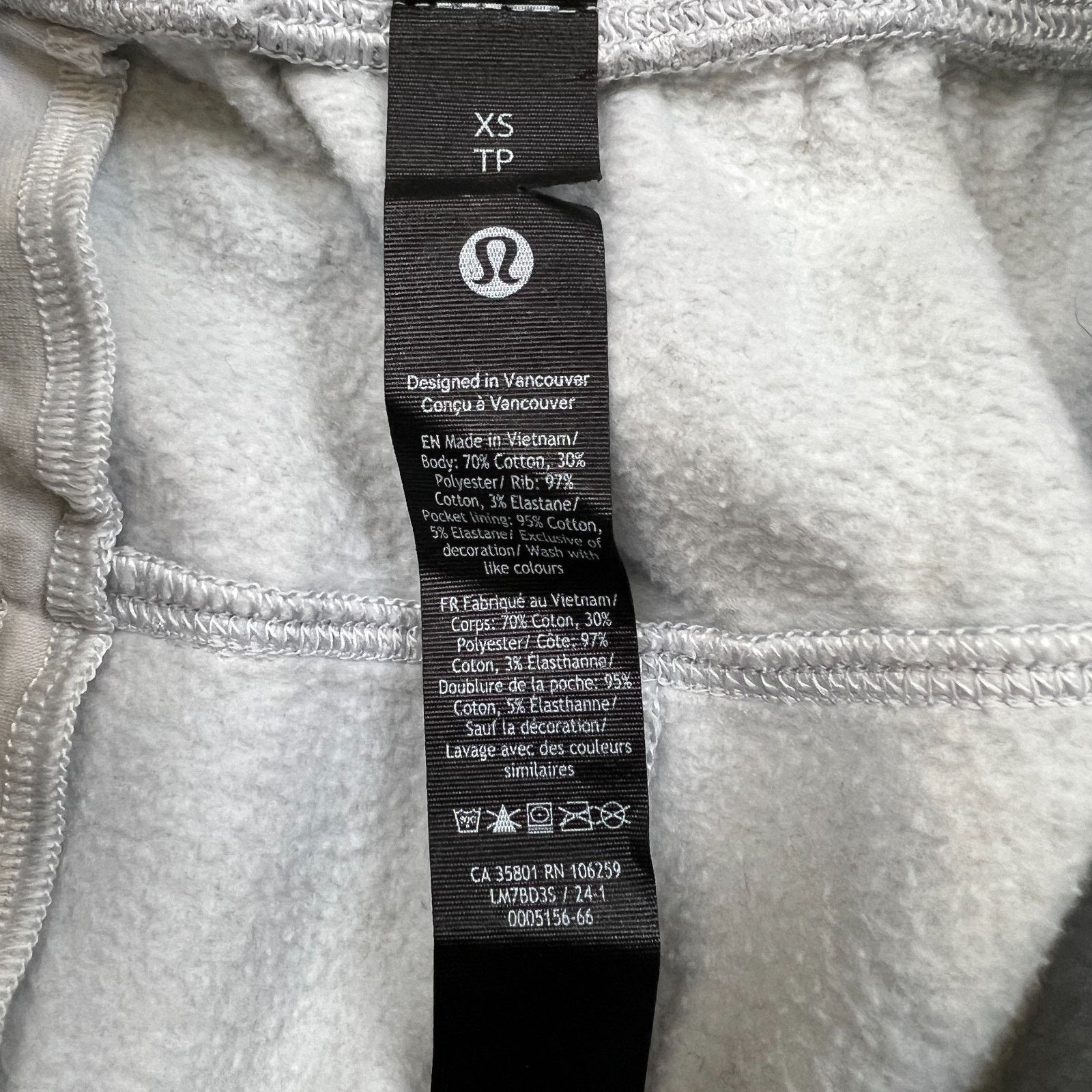 Lululemon Lululemon Steady State Relaxed Fit Short 5" Pocketed Fleece Size US 27 - 6 Thumbnail